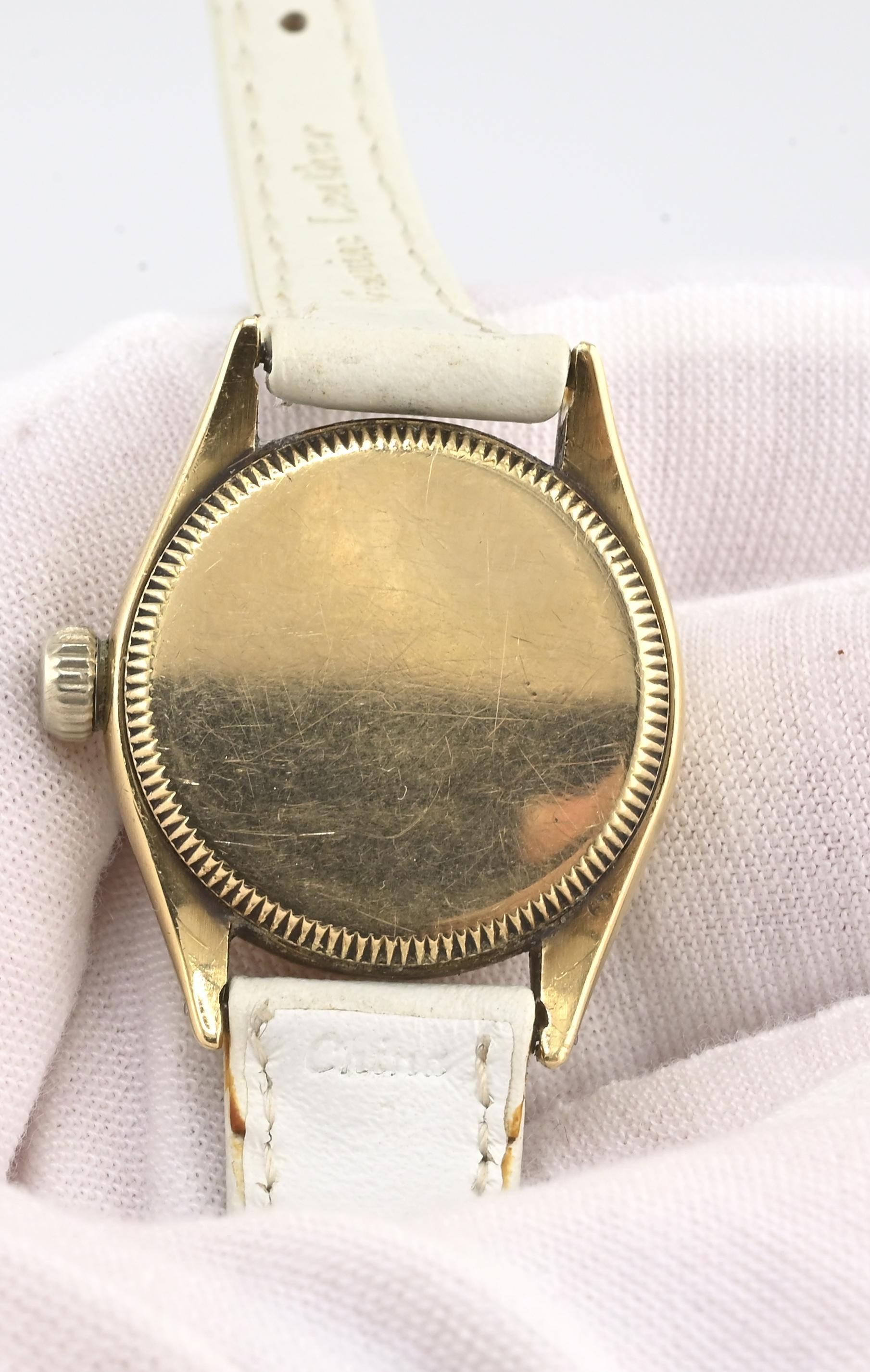 Vintage Rolex Oyster Perpetual Ladies 6509 • Or jaune 14K • Cadran en nid d'abeille en vente 4