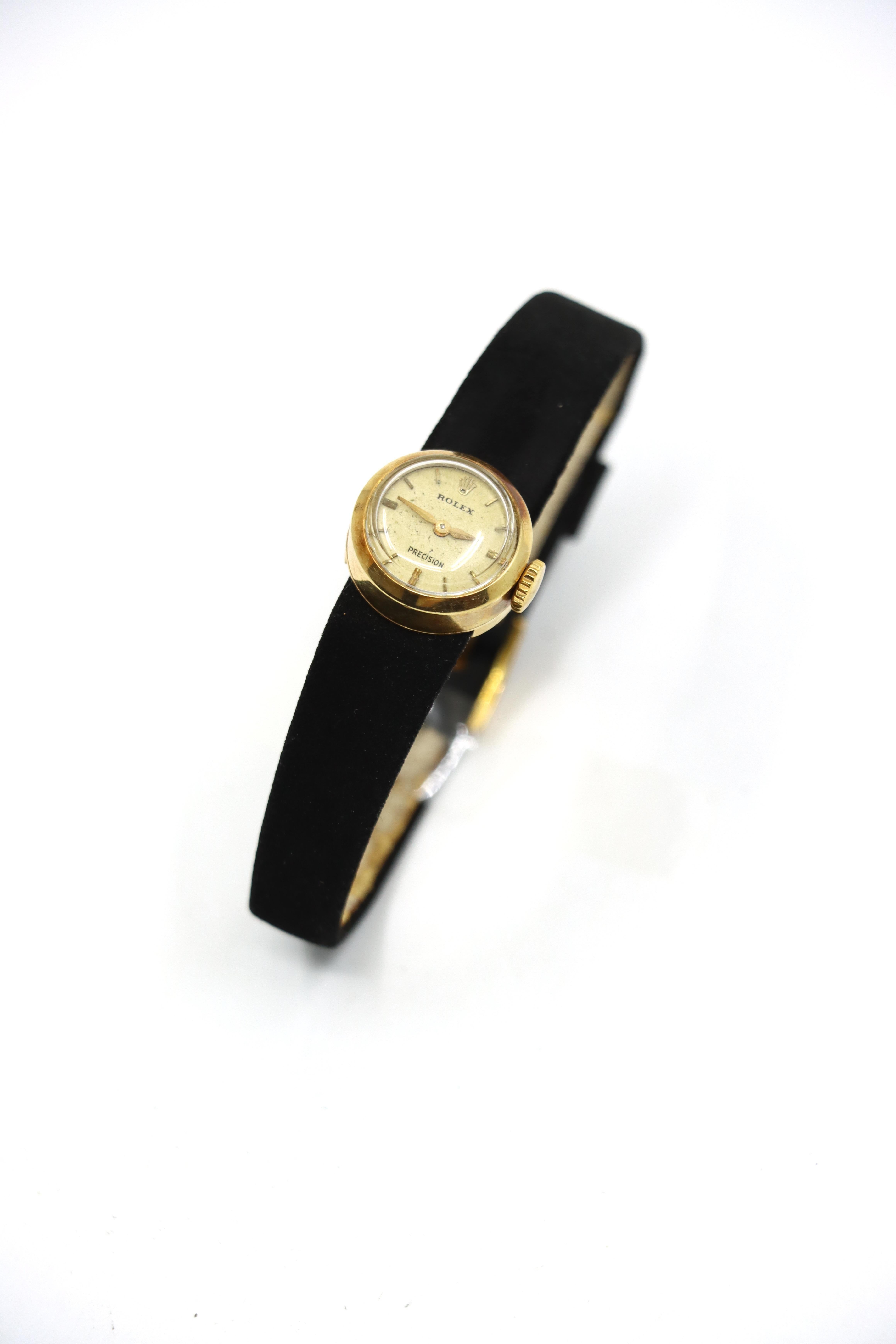 Vintage Rolex Präzision 14KT Gold Samt Uhr im Zustand „Gut“ im Angebot in Flushing, NY