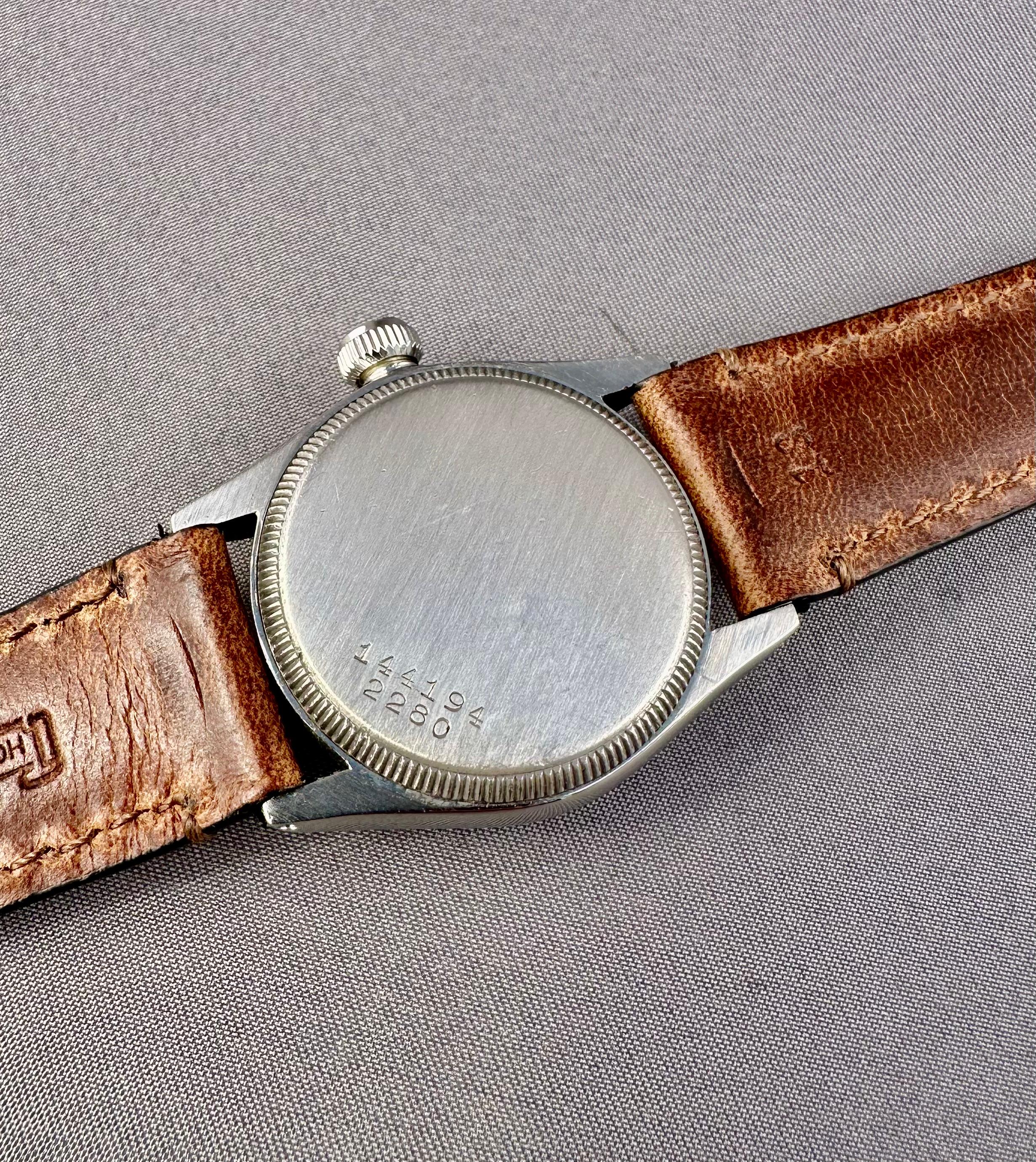 Vintage Rolex Royalite Watch 2280 Circa 1939 In Excellent Condition For Sale In Laguna Beach, CA
