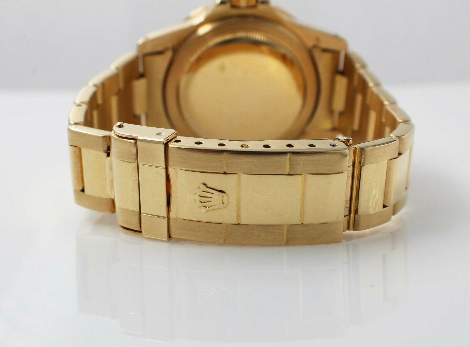 Rolex Submariner Montre Submariner 1680 vintage avec cadran et papiers de service en or 18 carats, couleur menthe 3