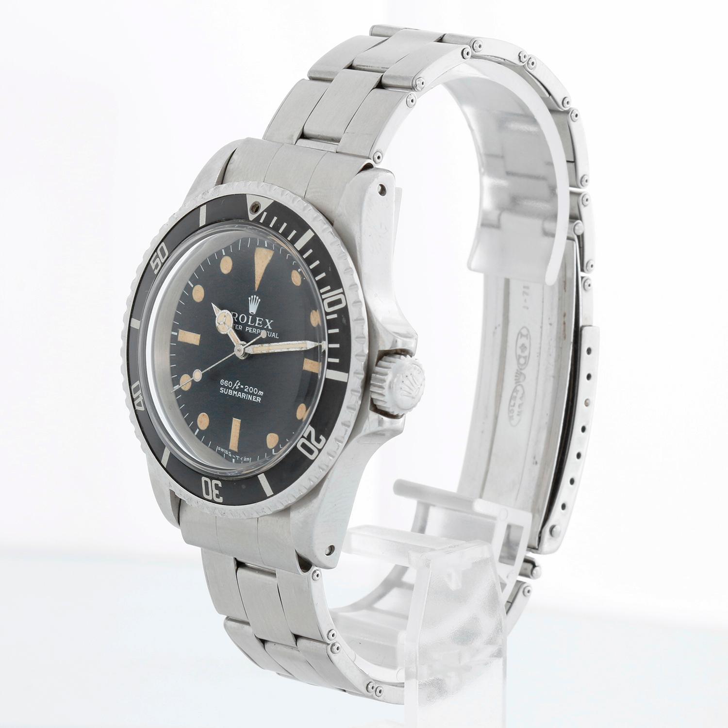 Vintage Rolex Submariner Schwarzes Zifferblatt Herren Automatikuhr 5513 Feet First im Zustand „Hervorragend“ im Angebot in Dallas, TX