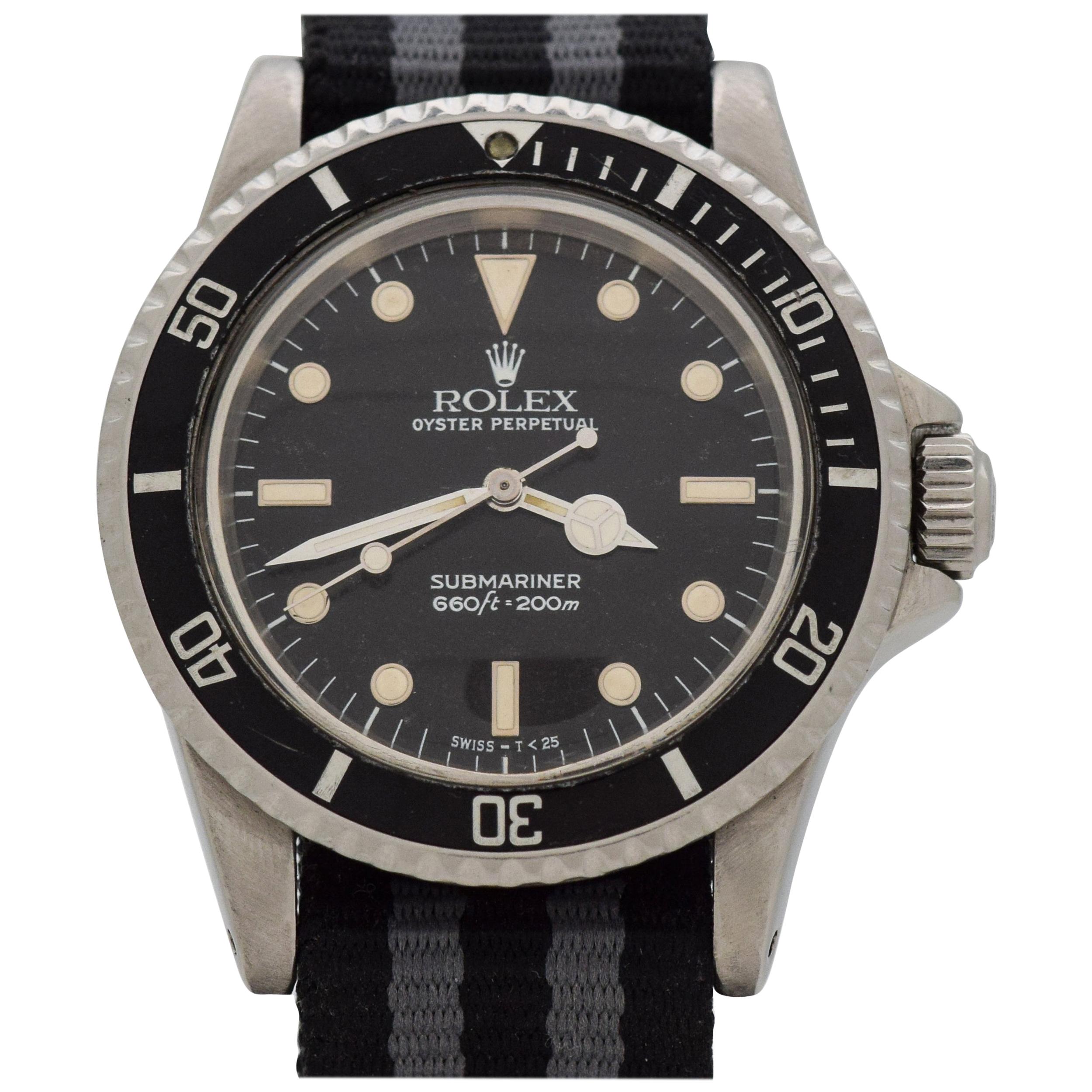 Vintage Rolex Submariner Reference 5513 Stainless Steel Watch, 1986 For Sale