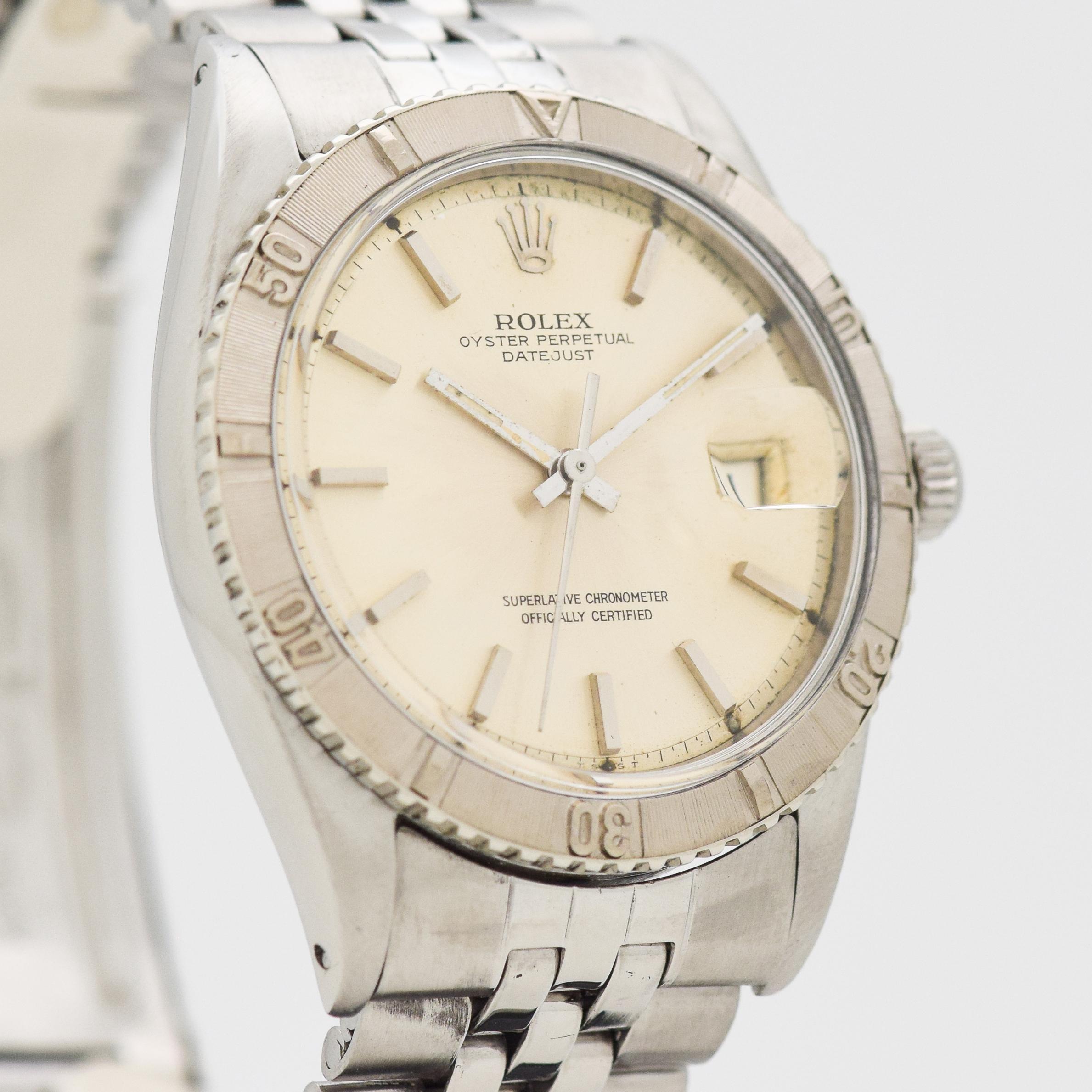 1967 Vintage Rolex Datejust Ref. 1625 with 18k White Gold Thunderbird Turn-O-Graph Bezel and Stainless Steel Case with Original Silver Dial with Applied Steel Stick/Bar/Baton Markers with Original Rolex Stainless Steel Jubilee Bracelet. 36mm x 43mm