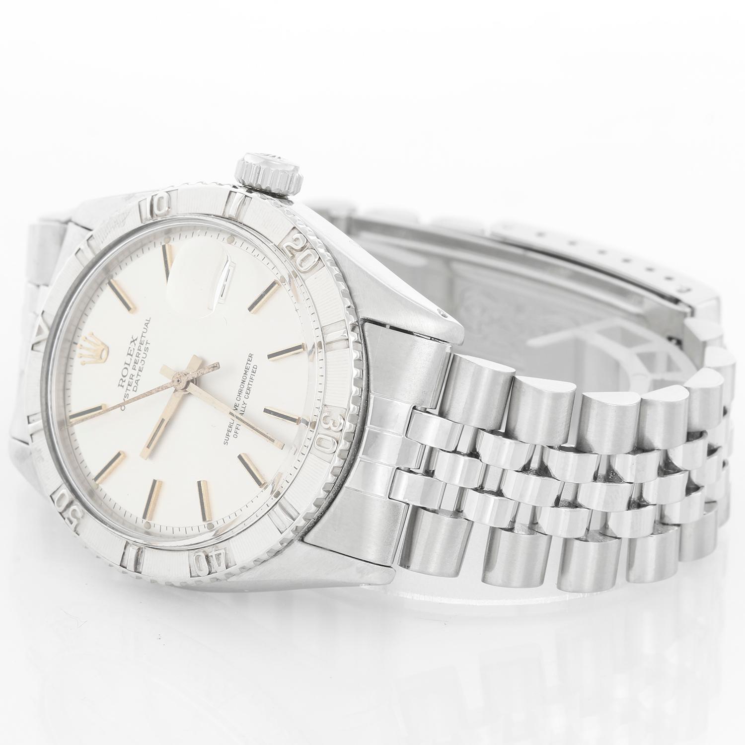 Vintage Rolex  Thunderbird Turnograph Men's Watch 1625 - Automatic winding; acrylic crystal. Stainless steel case ( 36 mm ). Silver dial with stick markers. Stainless steel jubilee bracelet. Pre-owned with custom box