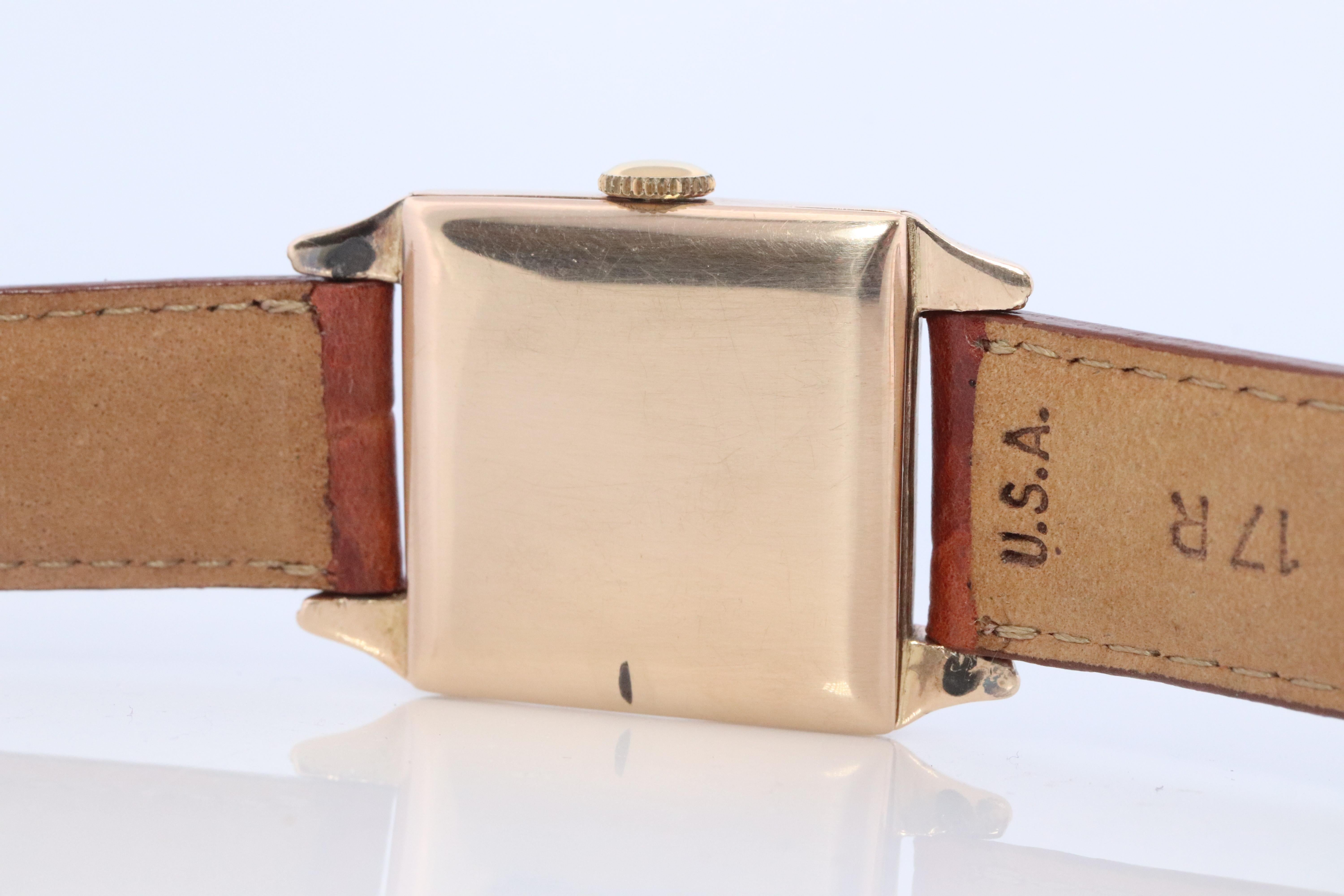 Vintage ROLEX Uhr. 9k YG Rolex 4533 Quadratische Tank manuelle Armbanduhr. Herren im Angebot