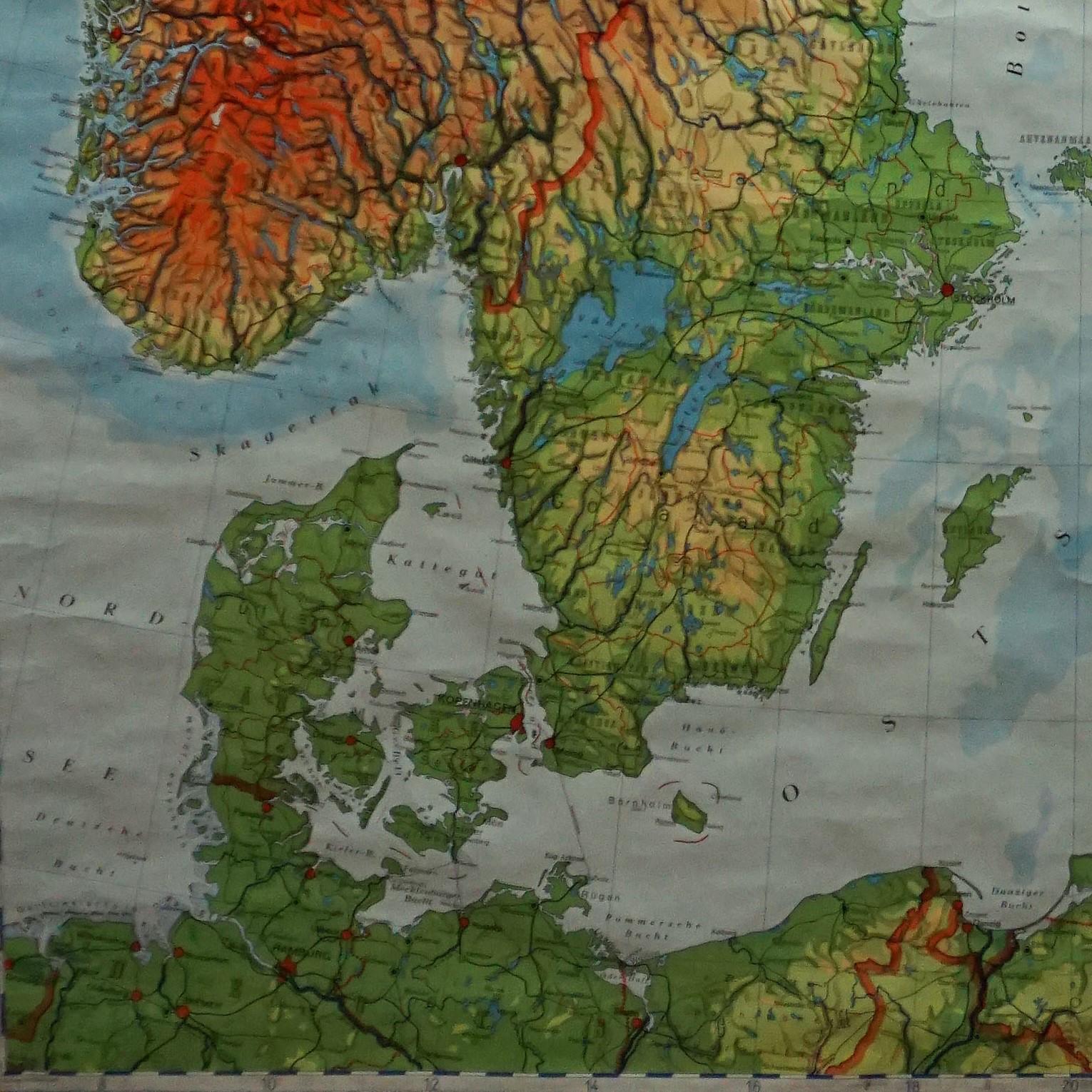 Country Vintage Rollable Mural Map Wall Chart Print Scandinavia Norway Sweden Finland For Sale