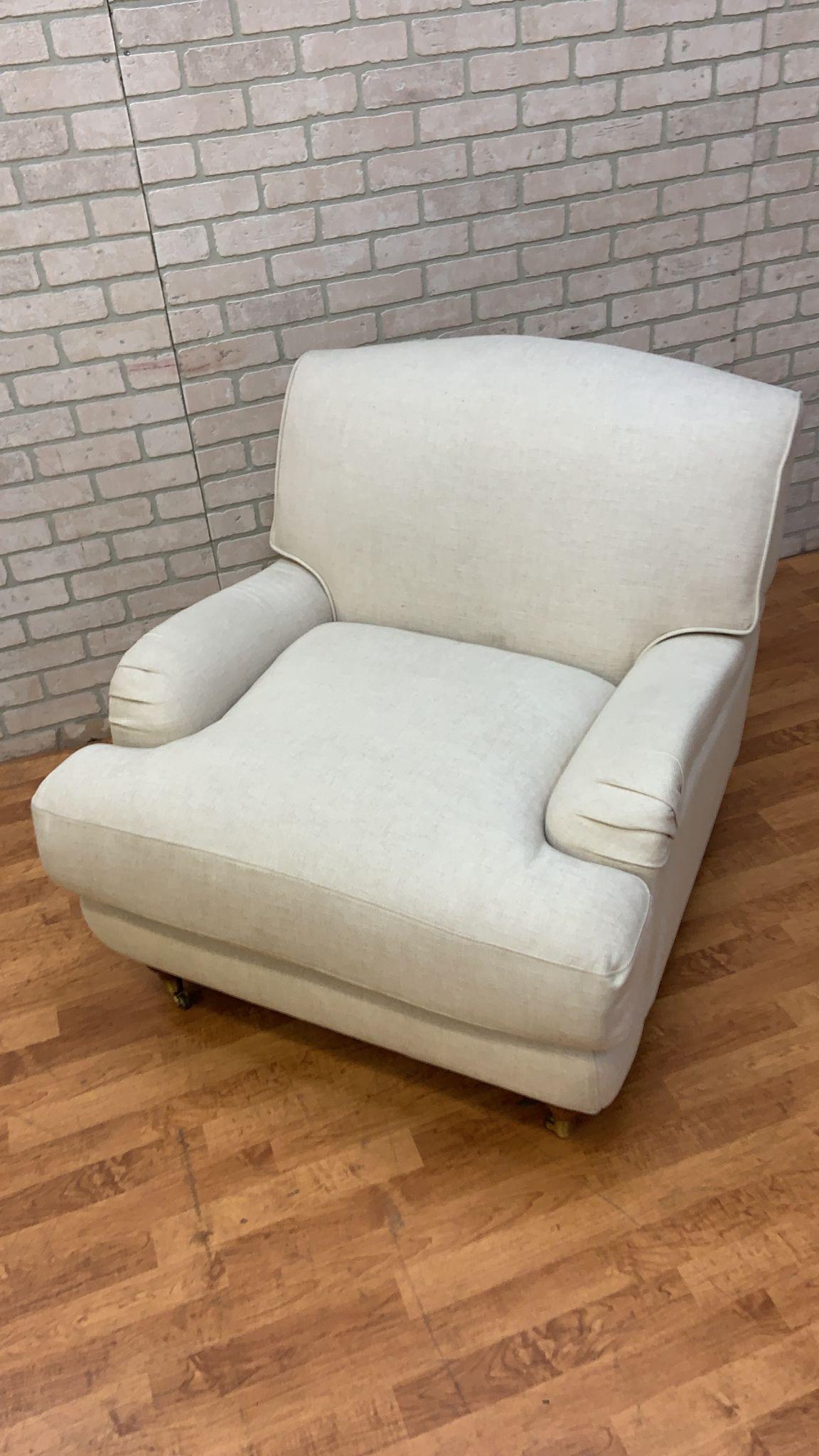 Vintage Rolled Arm Sydney Club Chair Upholstered in Cream Linen In Good Condition For Sale In Chicago, IL
