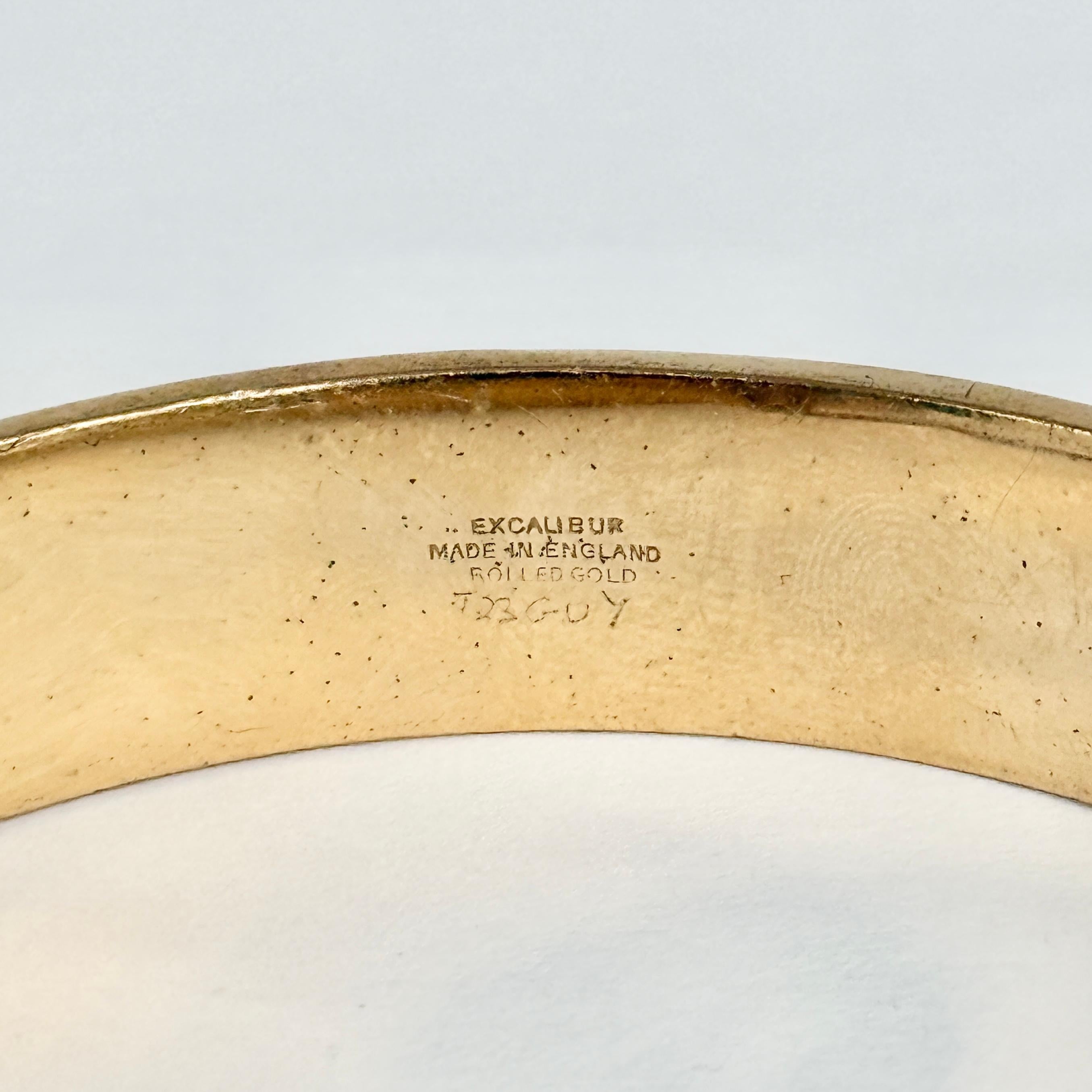 Vintage gerollt Gold graviert Armreif im Angebot 1