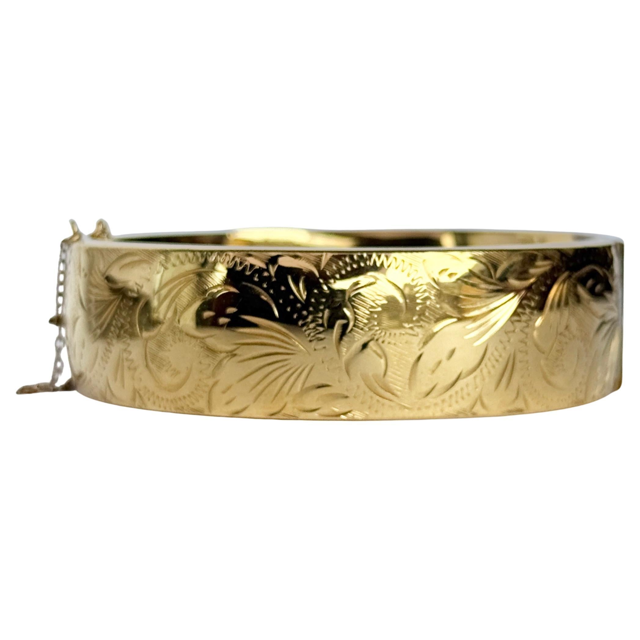 Vintage gerollt Gold graviert Armreif im Angebot