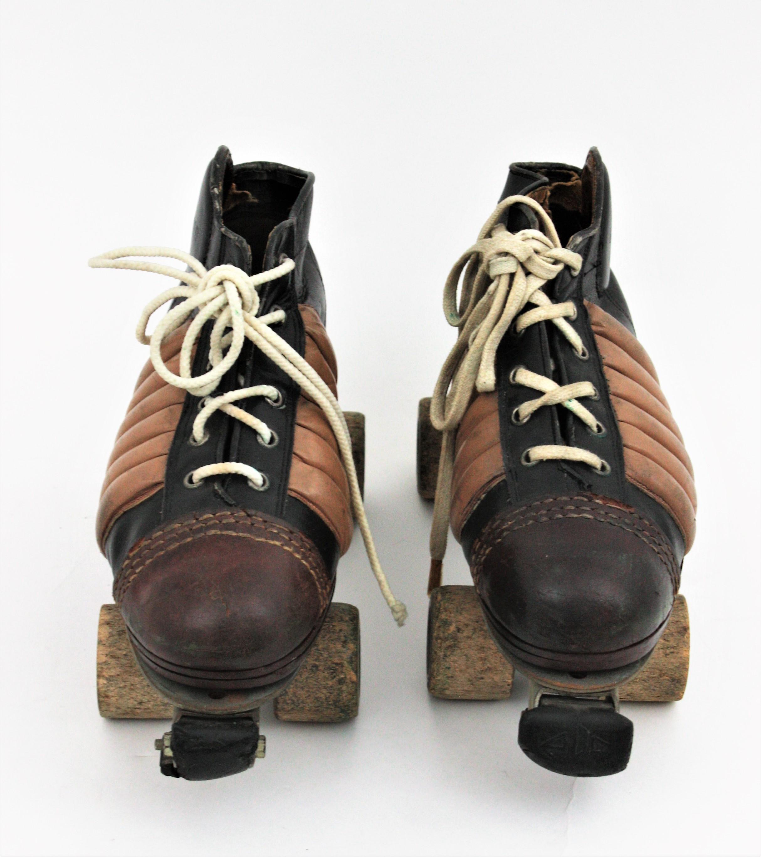 Vintage Roller Skates by Matollo, 1950s In Good Condition For Sale In Barcelona, ES