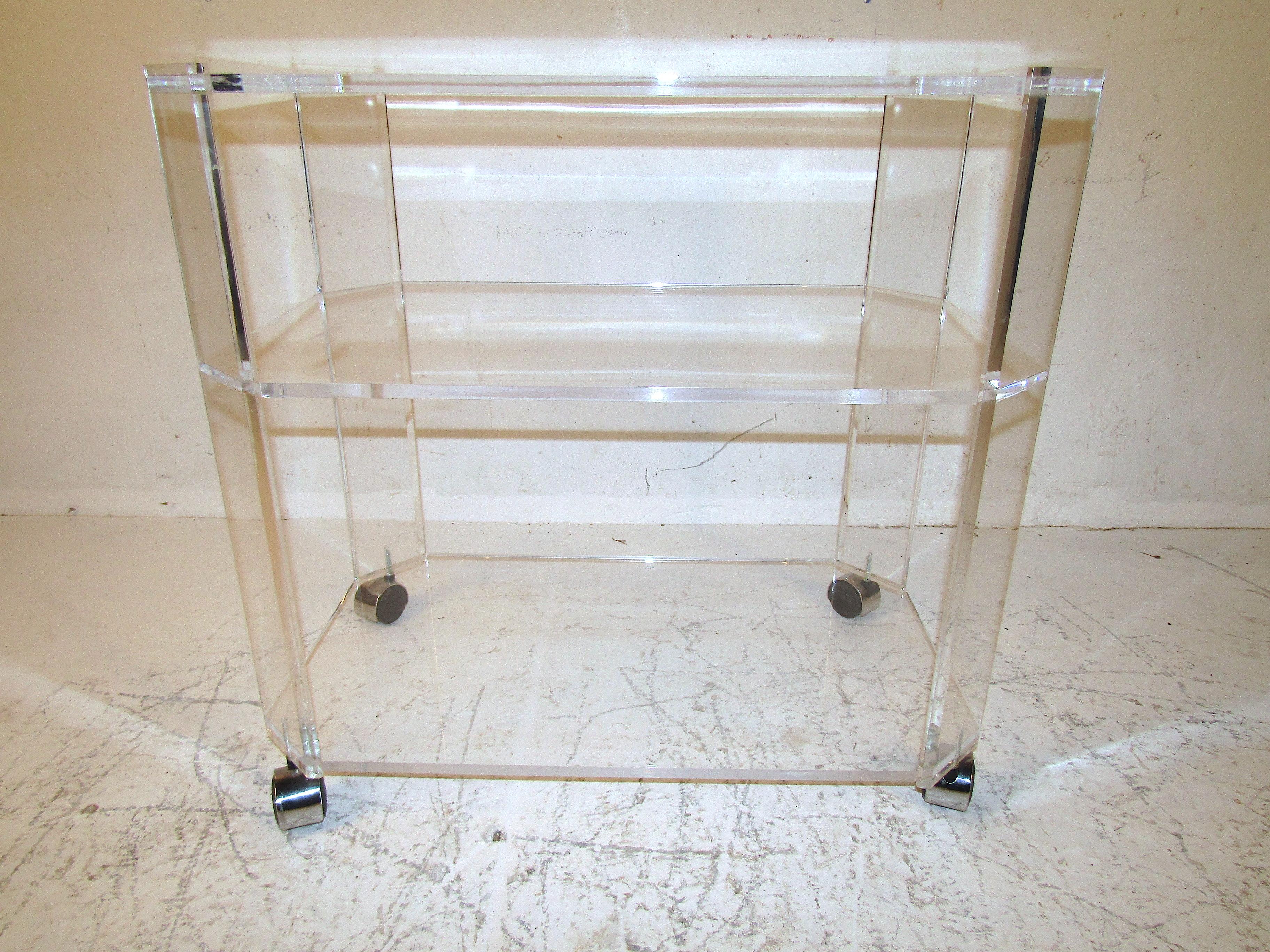 Vintage Rolling Lucite Shelf Unit In Good Condition In Brooklyn, NY