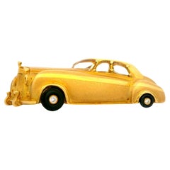 Vintage Rolls Royce 18k Yellow Gold Black Onyx Diamond Quartz Details Pin Brooch