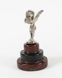 Rolls Royce Spirit of Ecstasy Scultura Mascotte d'epoca della metà del XX secolo