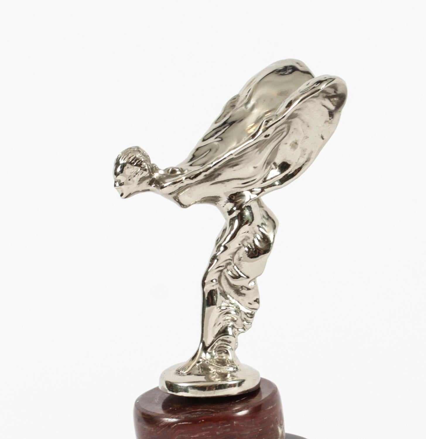 Sculpture de mascot de voiture Rolls Royce Spirit of Ecstasy du milieu du 20e siècle Bon état à London, GB