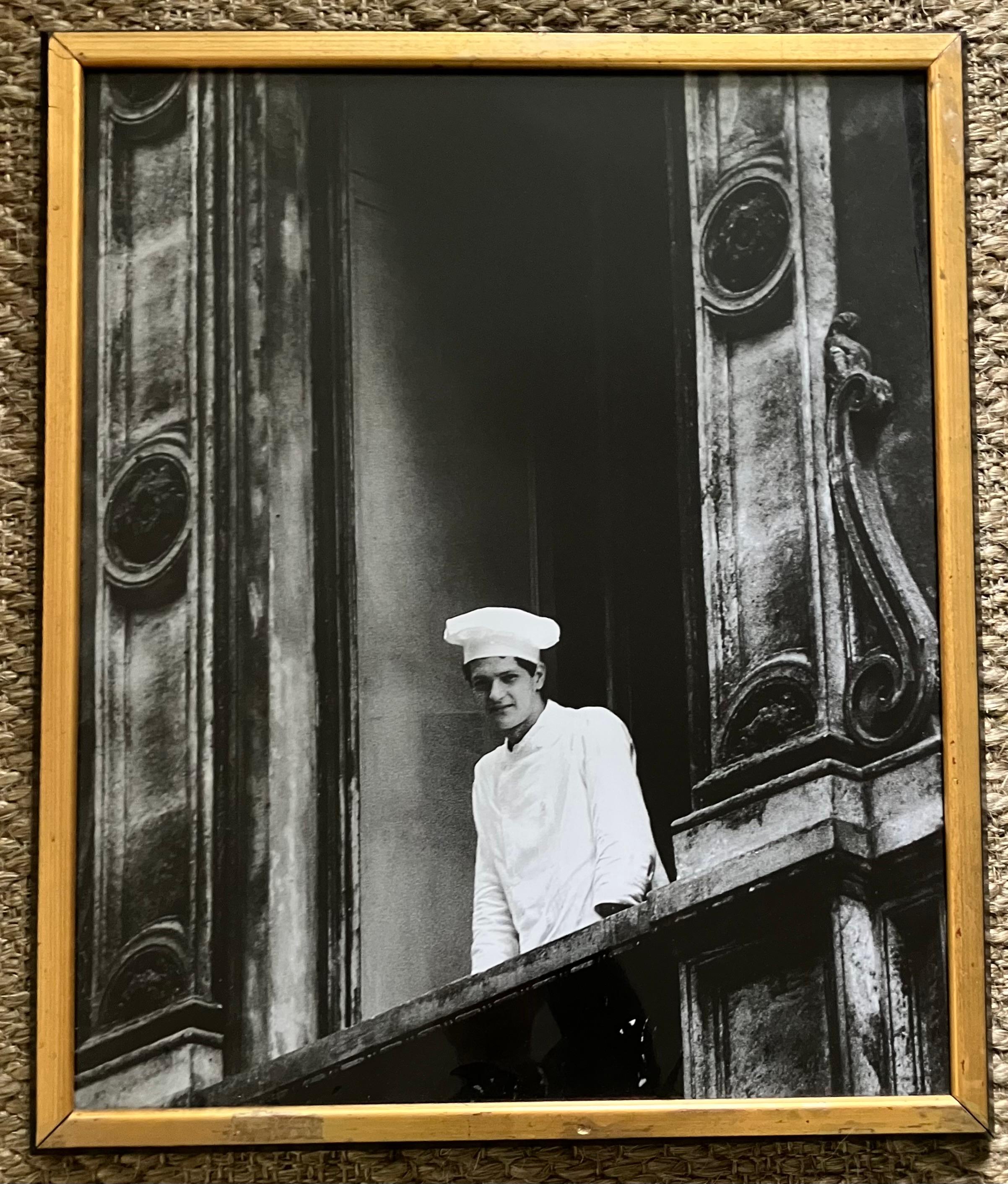 Vintage Roman Chef Photograph (Moderne der Mitte des Jahrhunderts) im Angebot