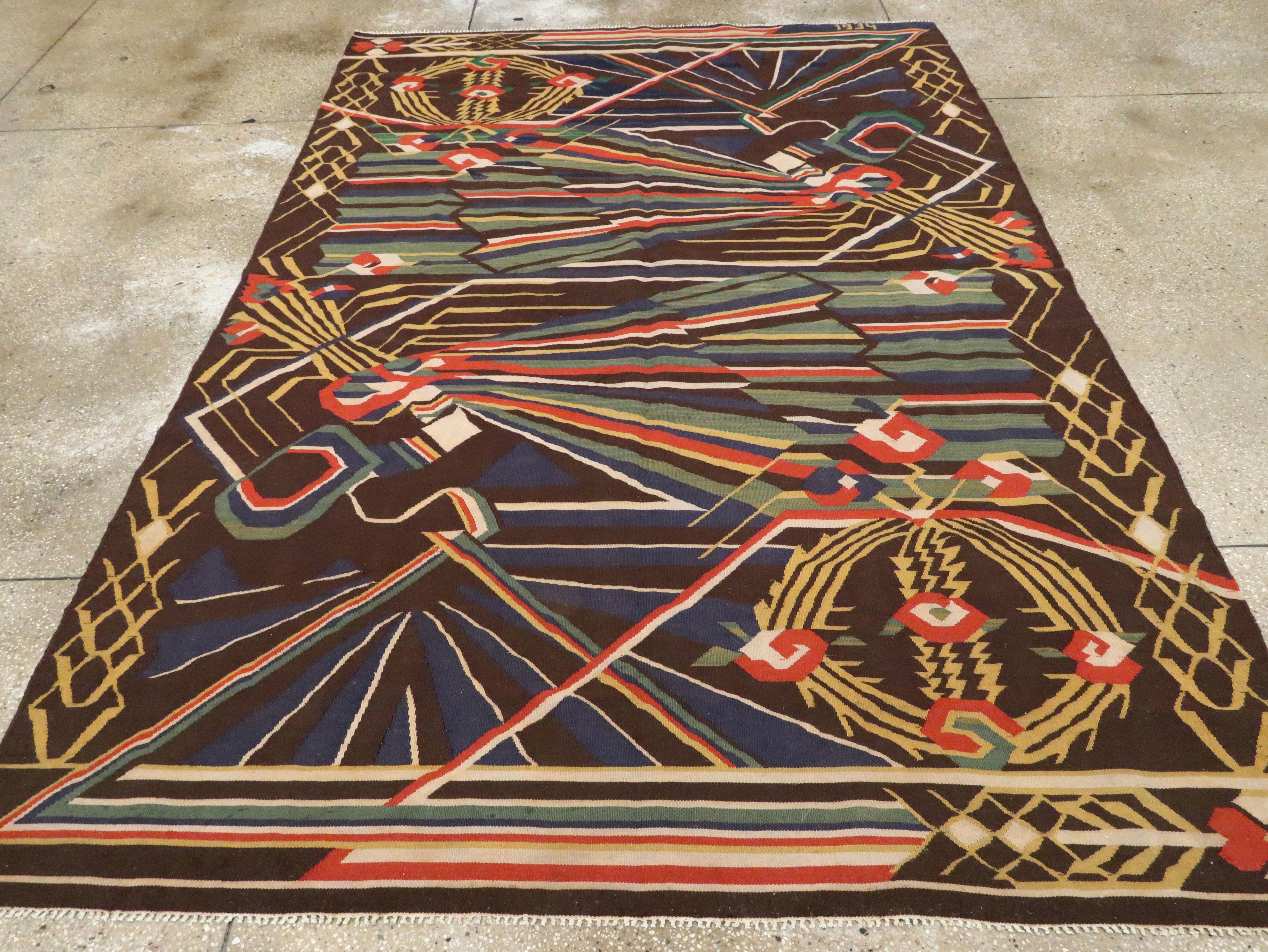 Vintage Romanian Flat-Weave Rug In Excellent Condition For Sale In New York, NY