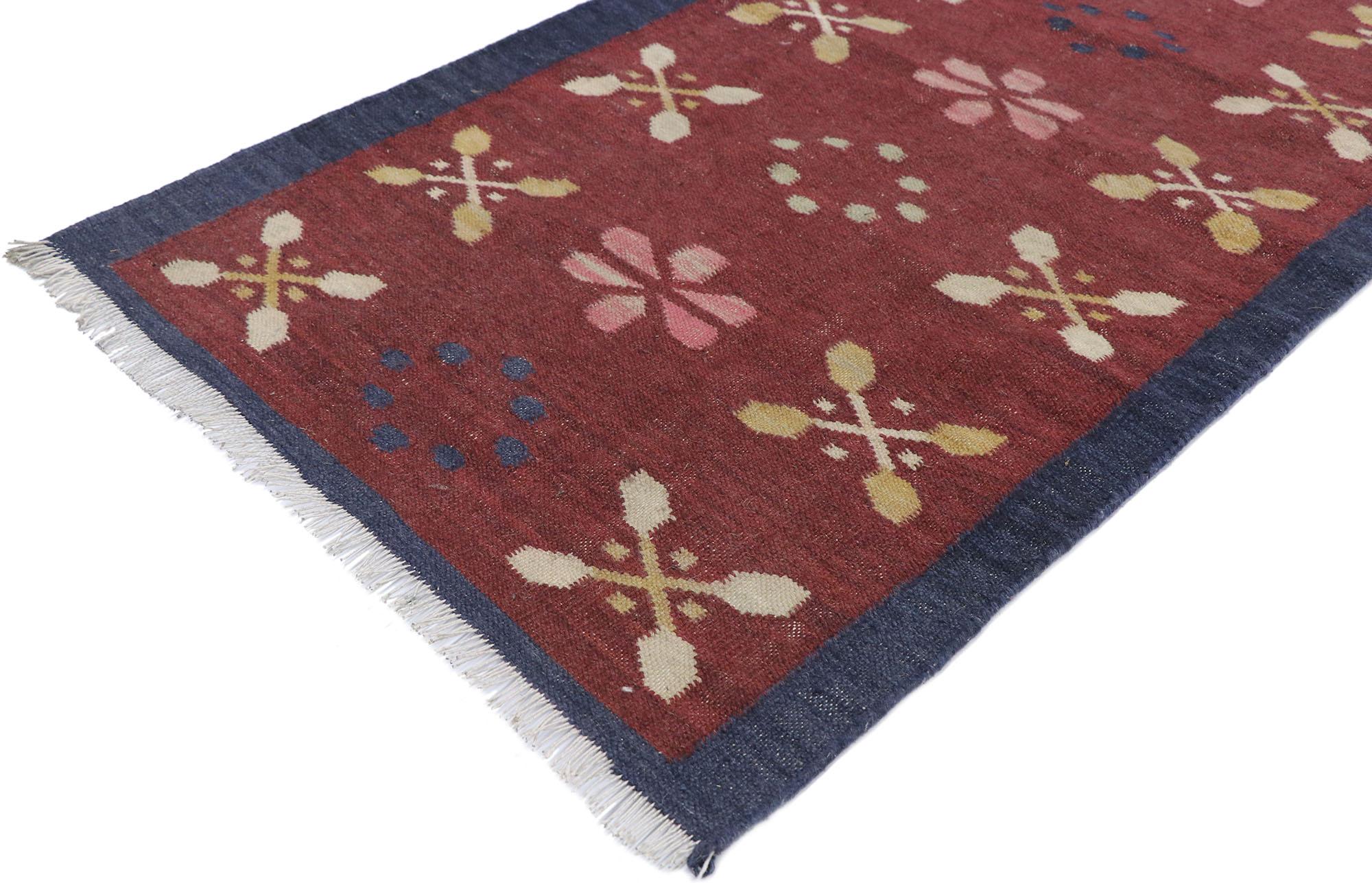 77649 Vintage Romanian Kilim rug with Boho Chic Farmhouse style 02'08 x 04'03. Bright and versatile, this hand-woven wool vintage Romanian floral kilim rug beautifully embodies a boho farmhouse style. The abrashed warm maroon field features an