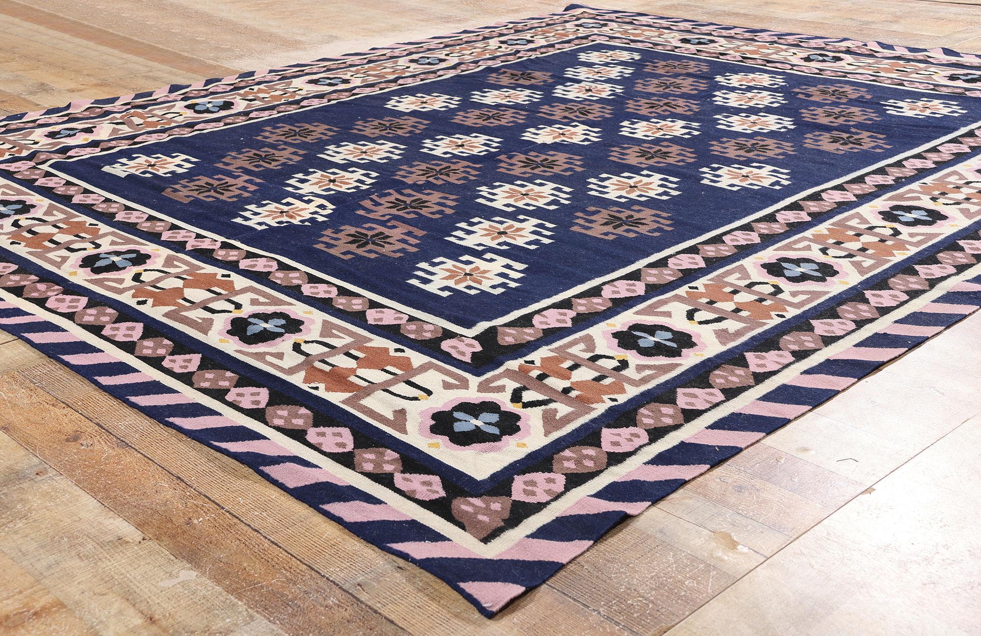 Rumänischer Kilim-Teppich aus Maramures von 1970 mit Modernität (Wolle) im Angebot