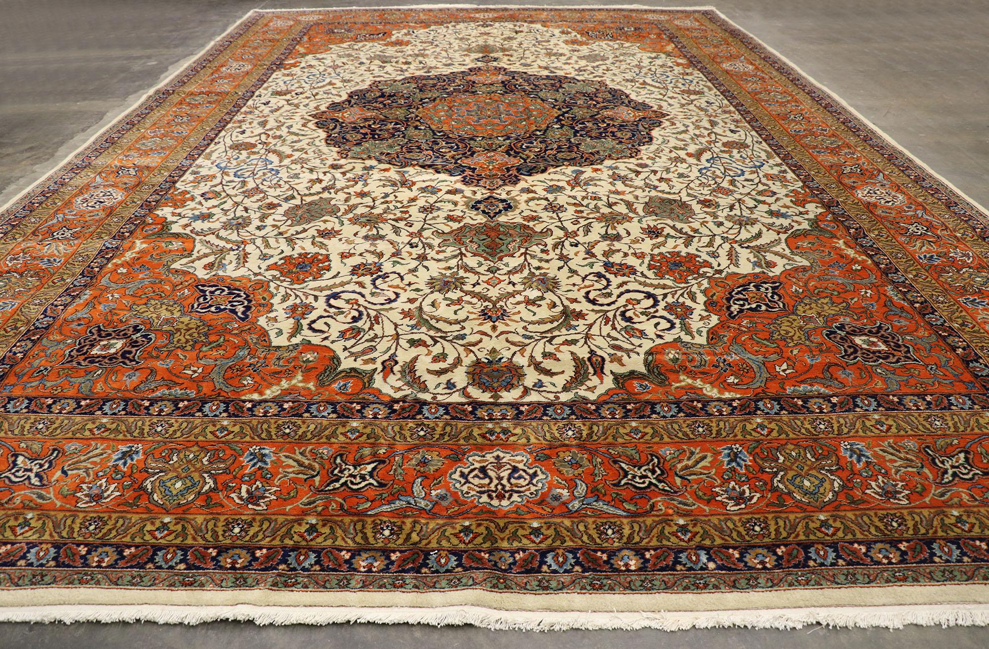 Hand-Knotted Vintage Romanian Palatial Rug, 12'00 x 18'05 For Sale