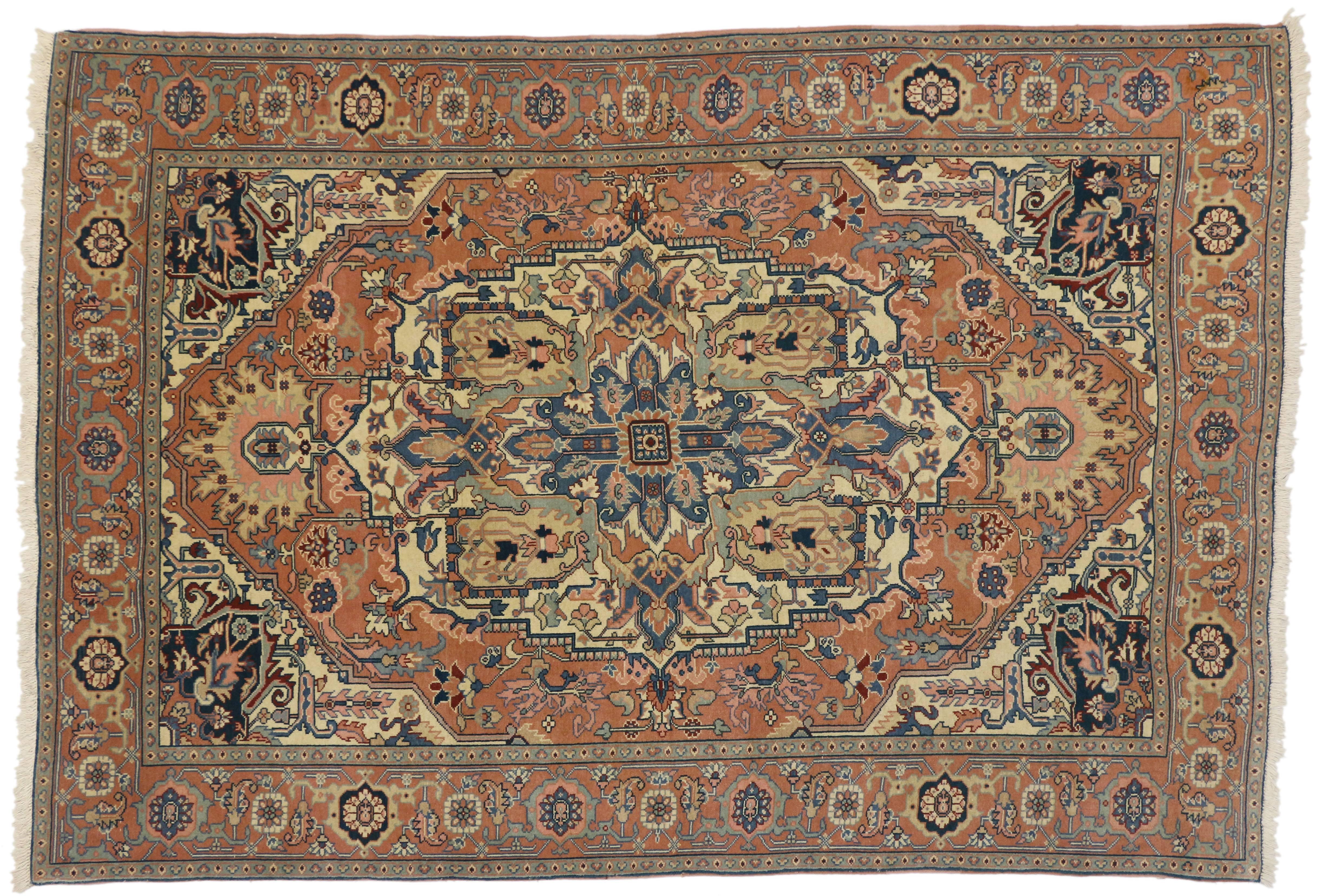 Vintage Romanian Serapi Rug  For Sale 1