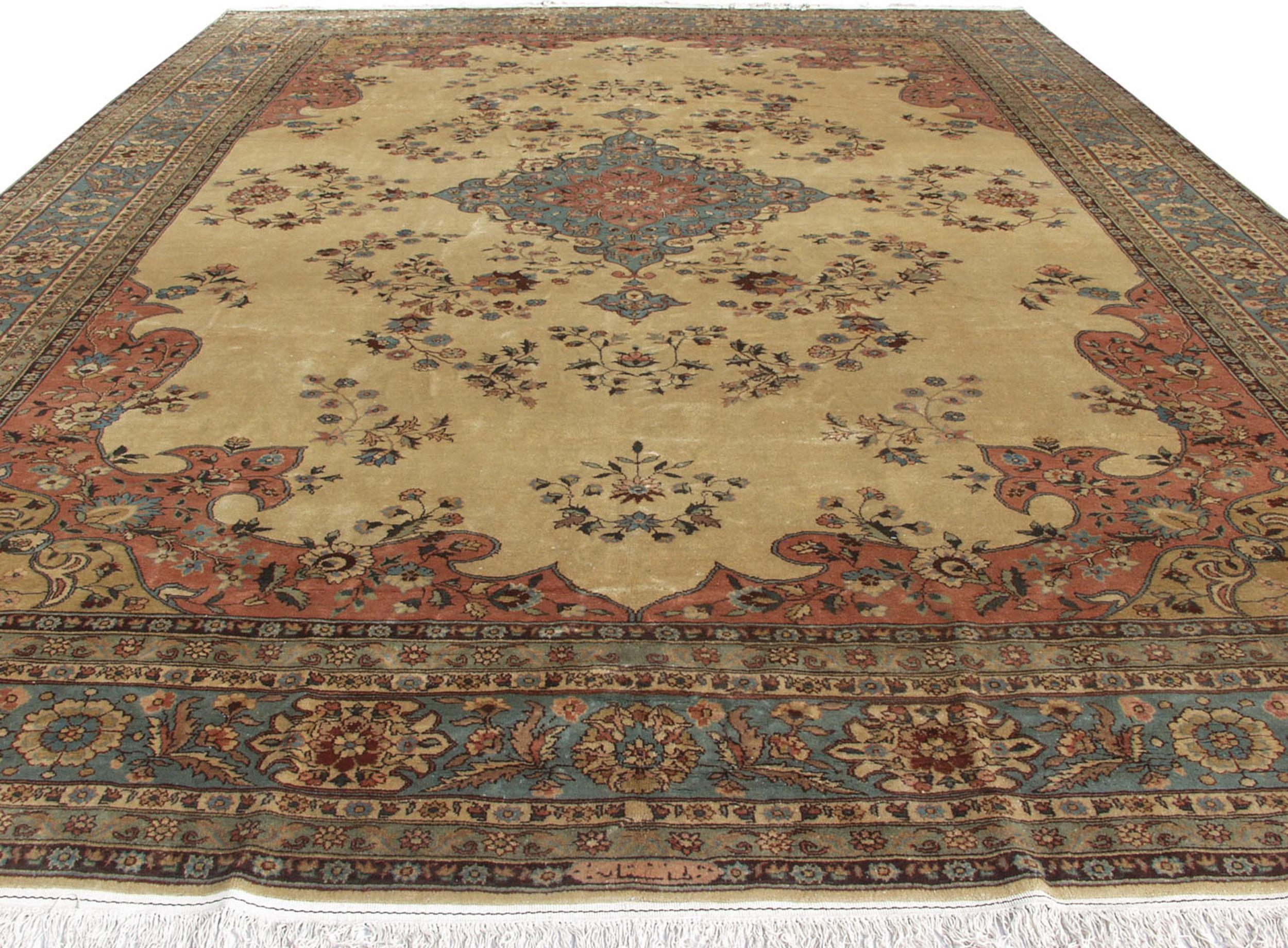 Vintage Romanian Tabriz Design Carpet  In Good Condition For Sale In Katonah, NY