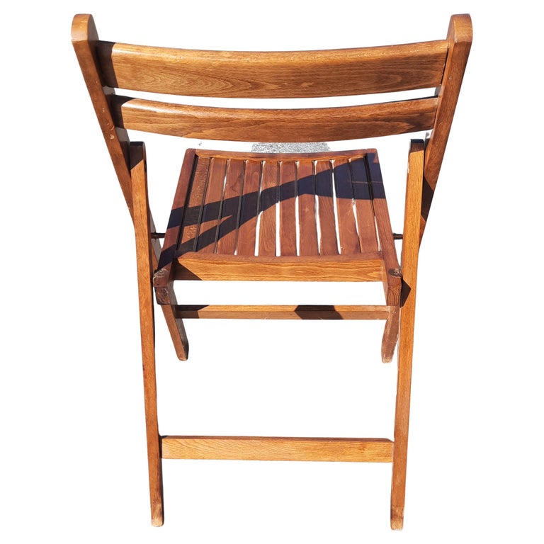 Vintage Romanian Wood Slats Ladder Back Folding Chairs For Sale at