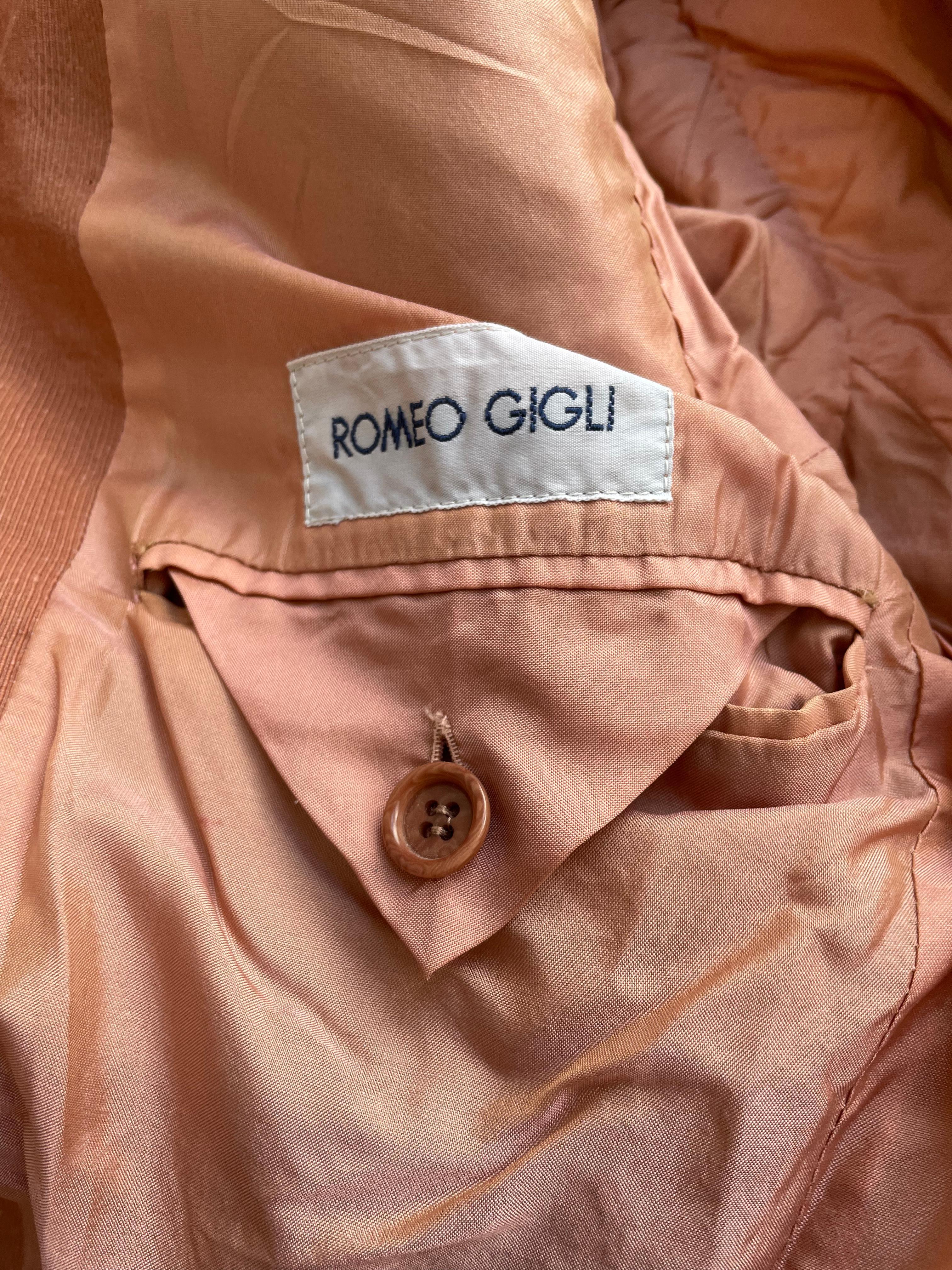 Vintage Romeo Gigli Salmon Blazer In Good Condition For Sale In Brooklyn, NY