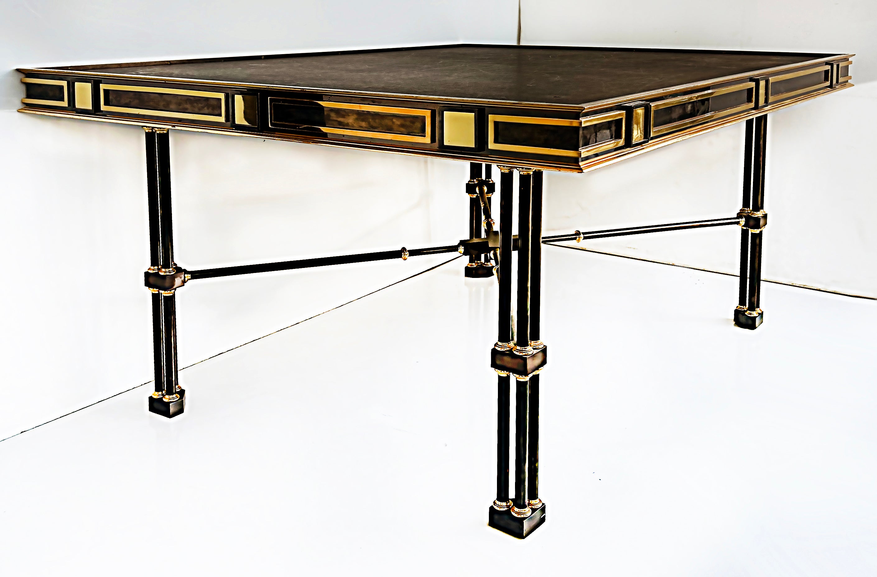 Vintage Ron Seff Substantial Gun Metal Bronze & Brass Table, circa 1980s In Good Condition For Sale In Miami, FL