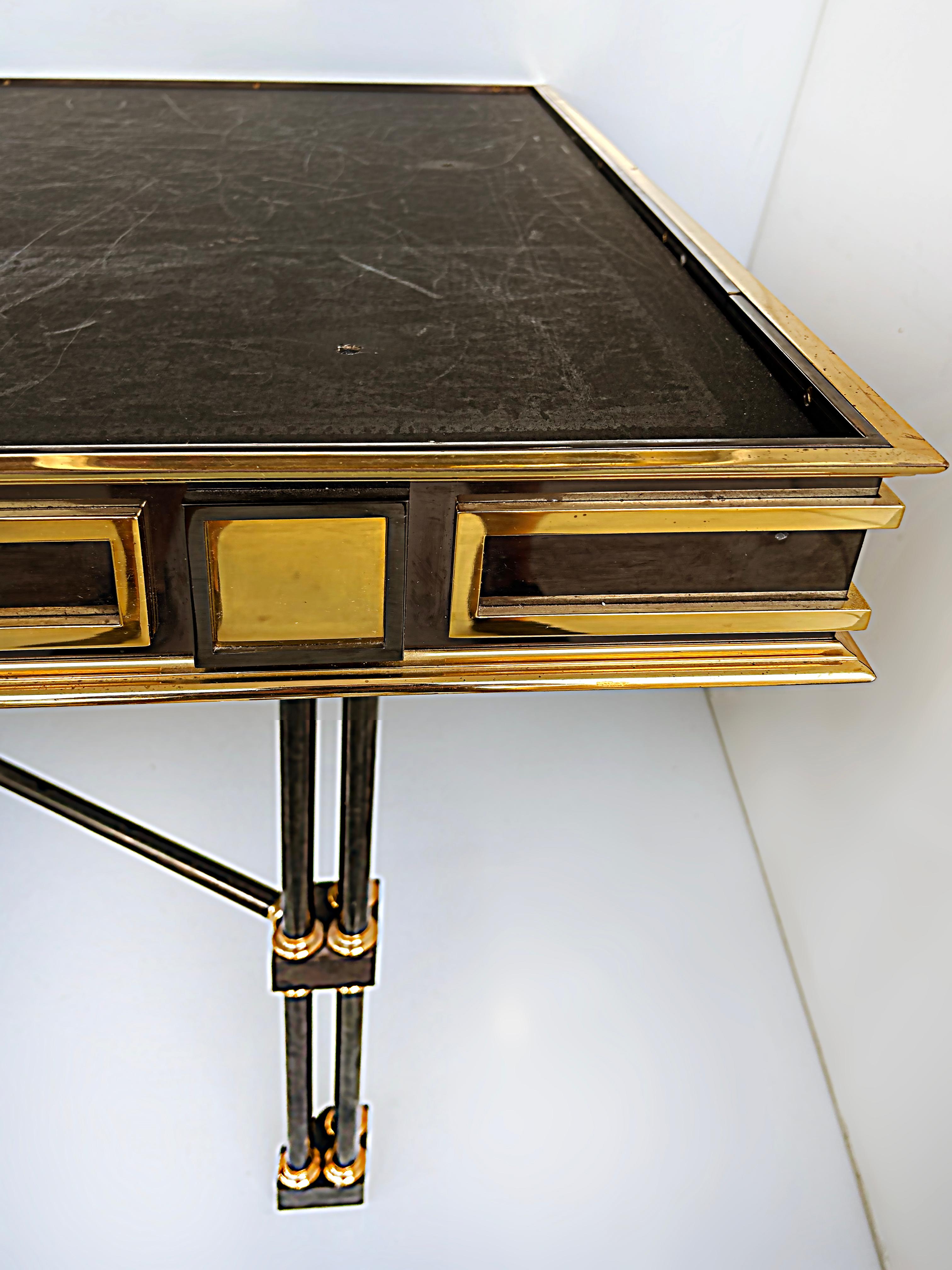 20ième siècle Ron Seff - Table vintage imposante en métal bronze et laiton des années 1980 en vente
