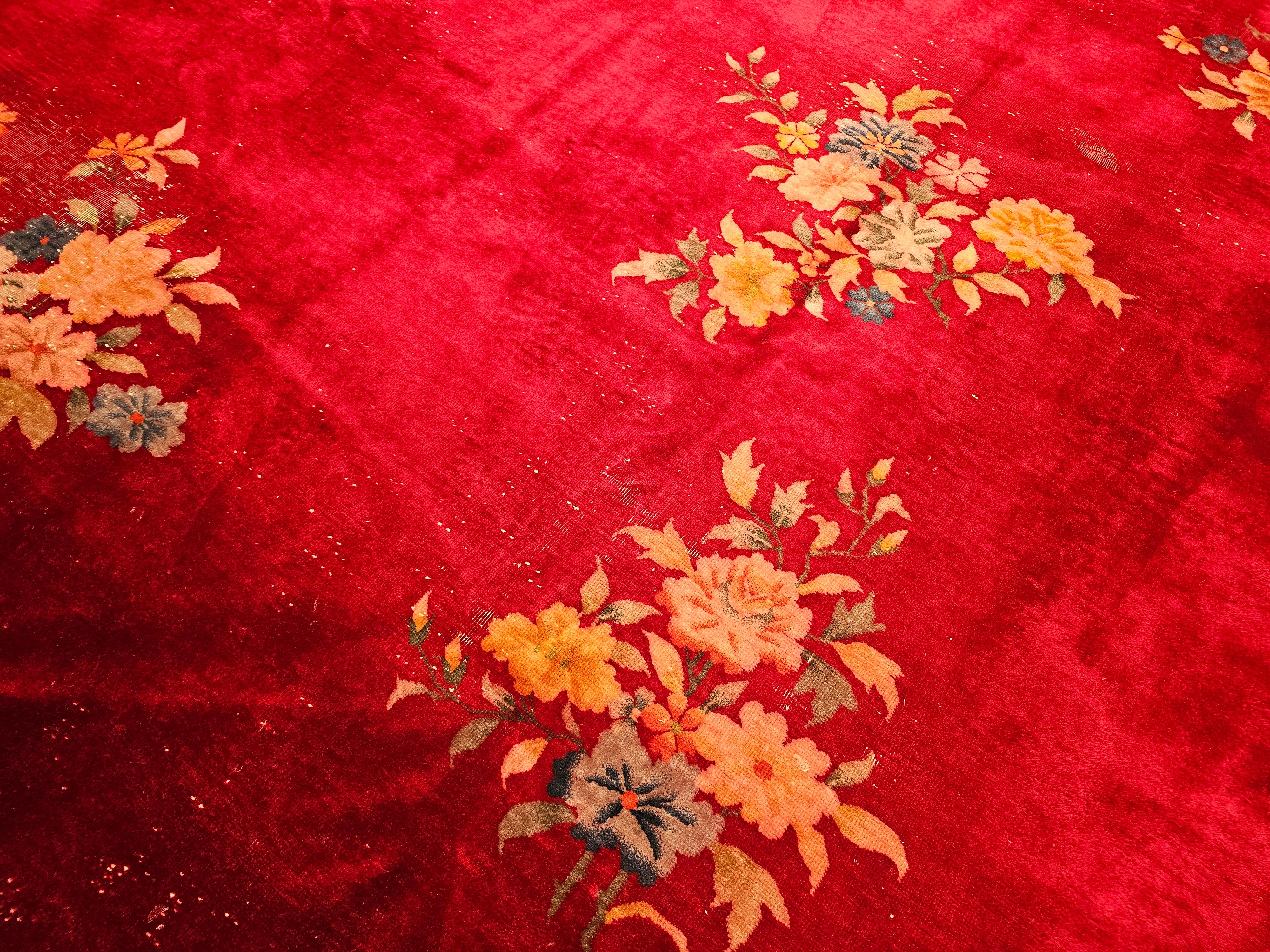 Early 20th Century Chinese Art Deco Rug in All-Over Floral Pattern in Crimson For Sale 6