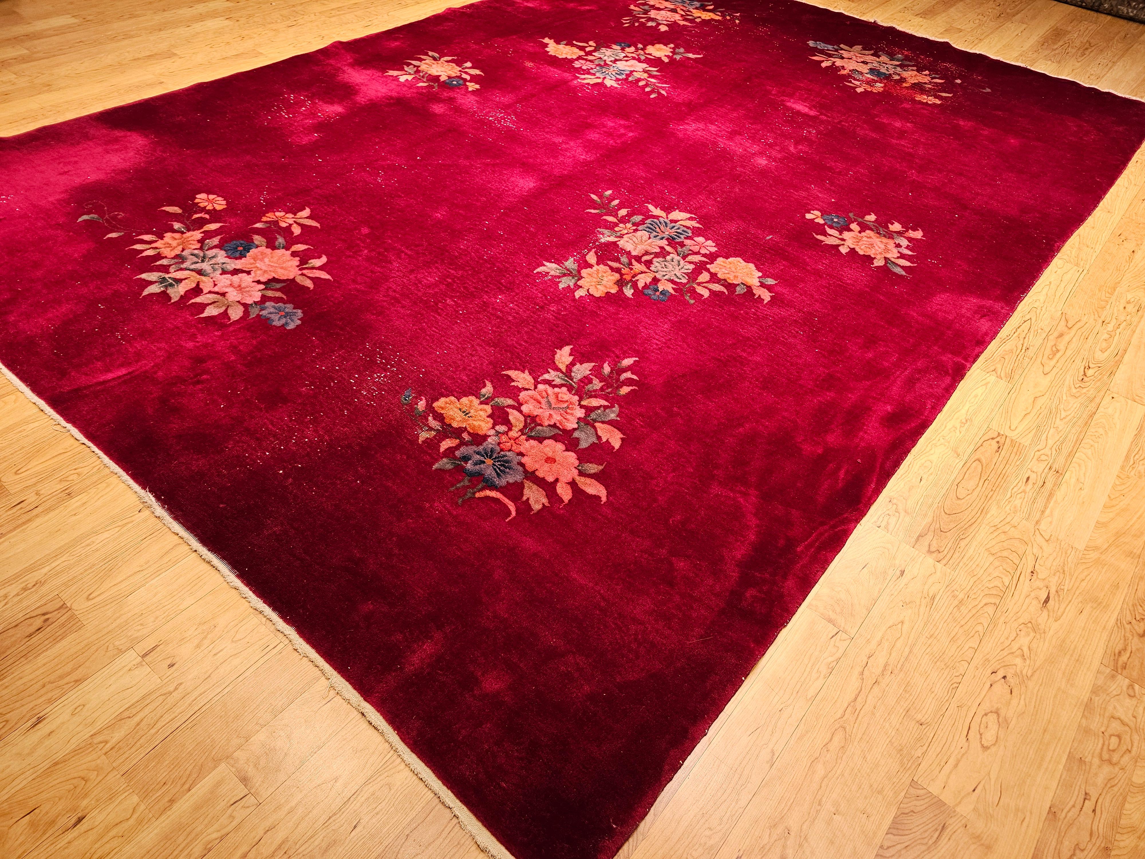 Early 20th Century Chinese Art Deco Rug in All-Over Floral Pattern in Crimson For Sale 12