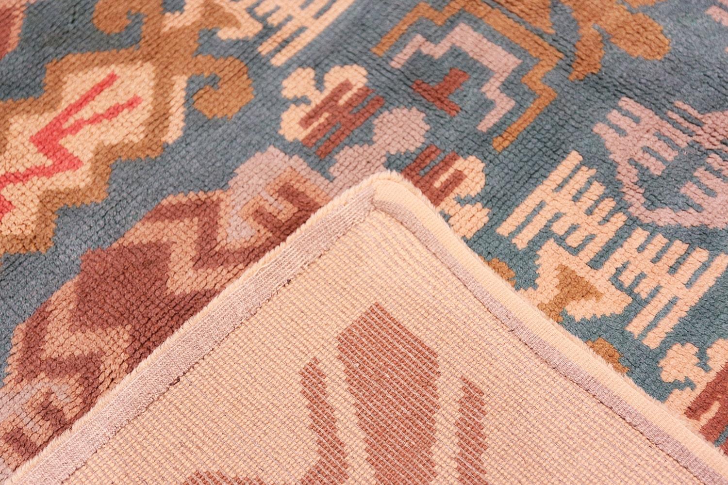 Laine Tapis scandinave suédois vintage. 8 pieds. 6 po. x 12 pieds. 8 po. en vente
