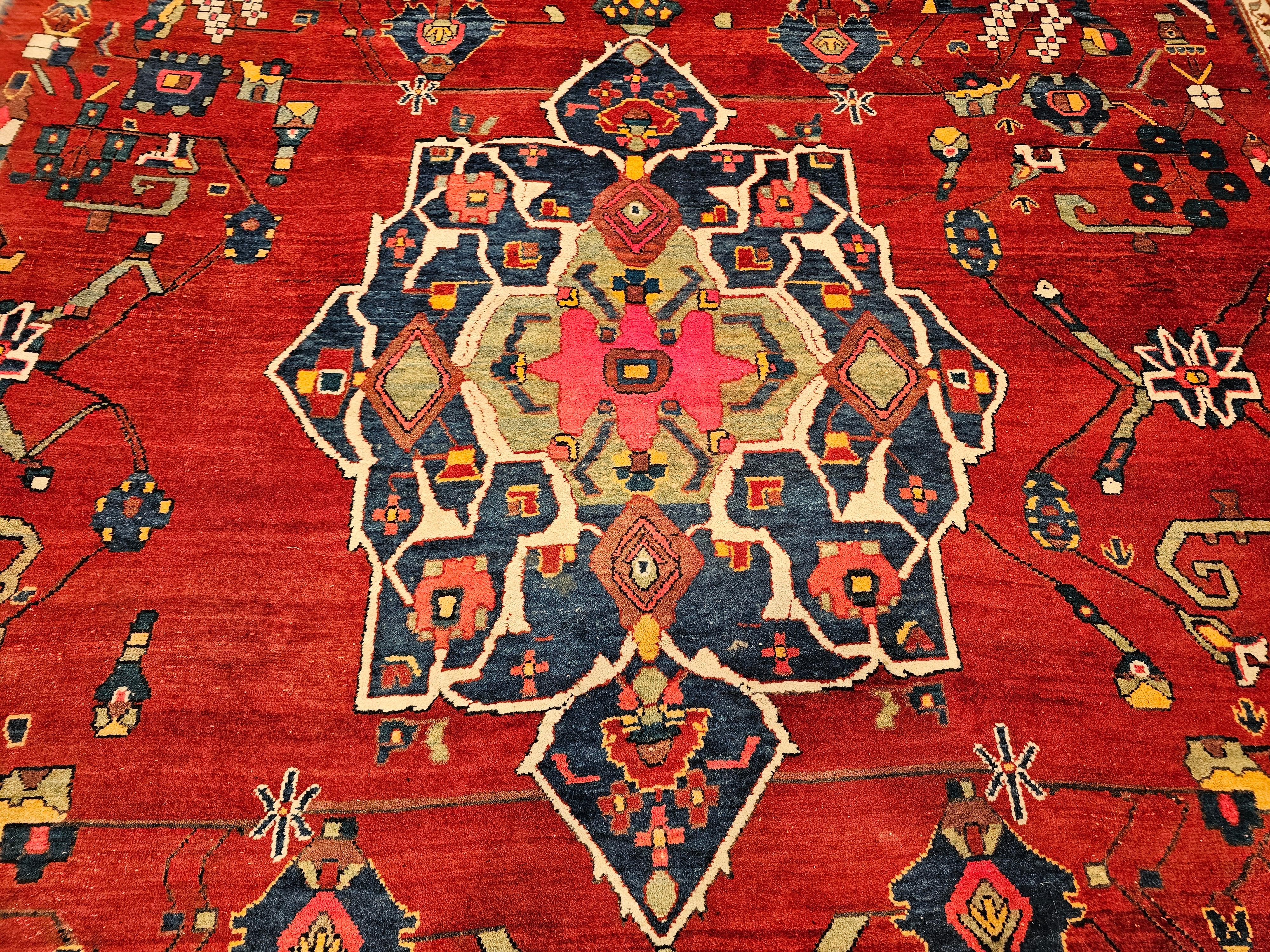 Alfombra Persa Cuadrada Vintage Malayer en venta 7