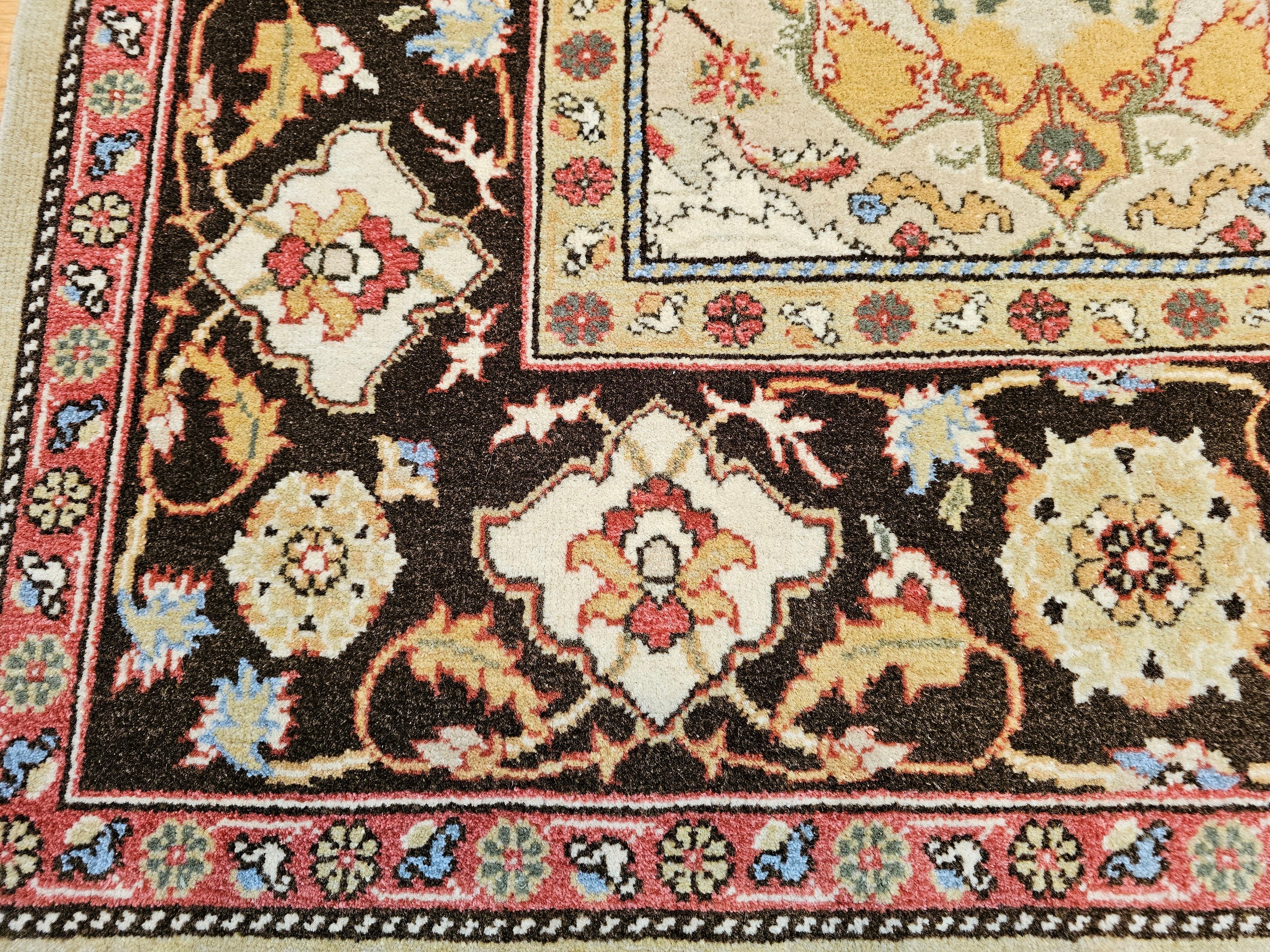 XX secolo Oushak turco vintage a grandezza naturale in Tan, Marrone in vendita