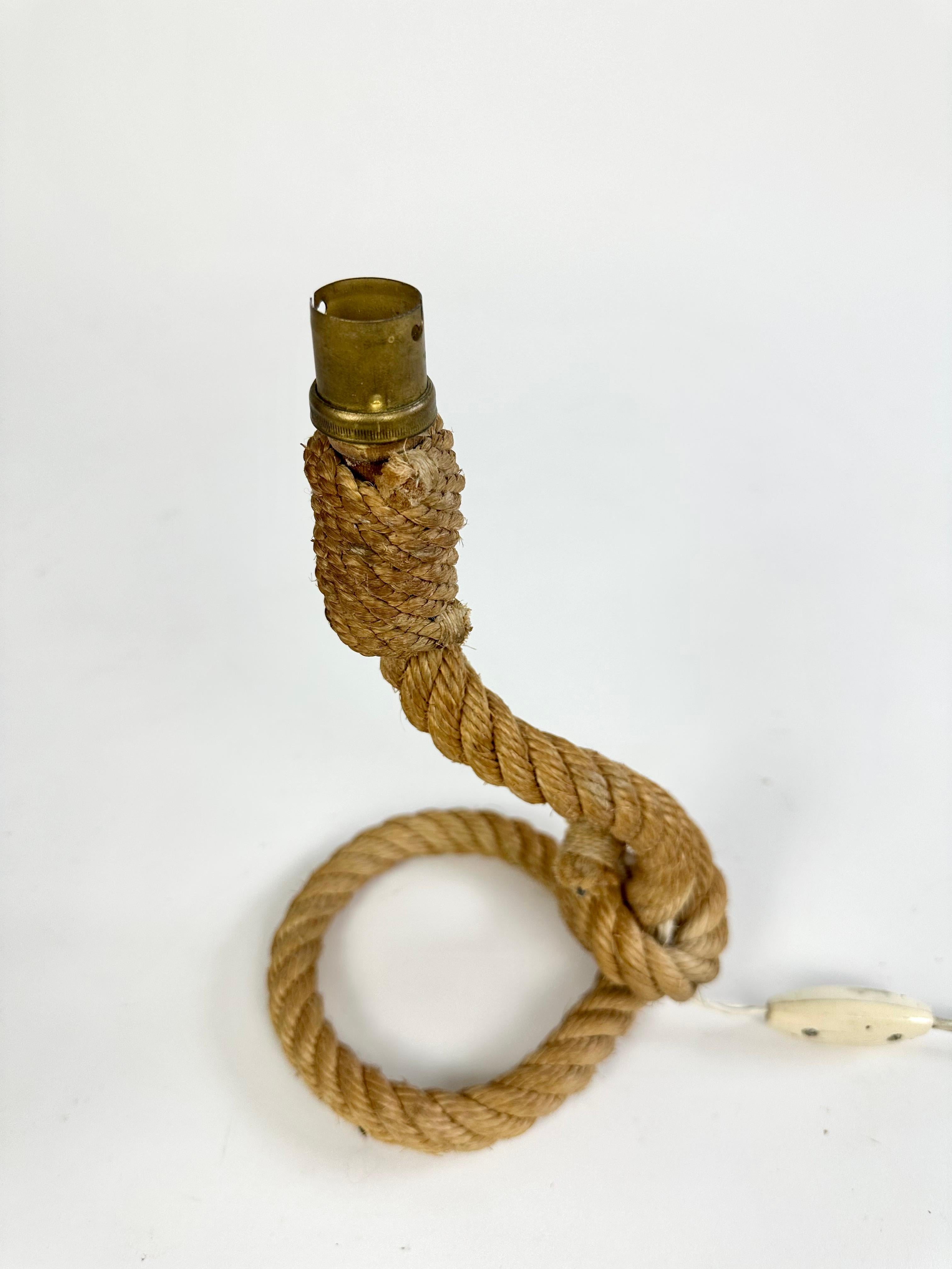 Rope Vintage rope table lamp by Audoux Minet, France c.1950 For Sale