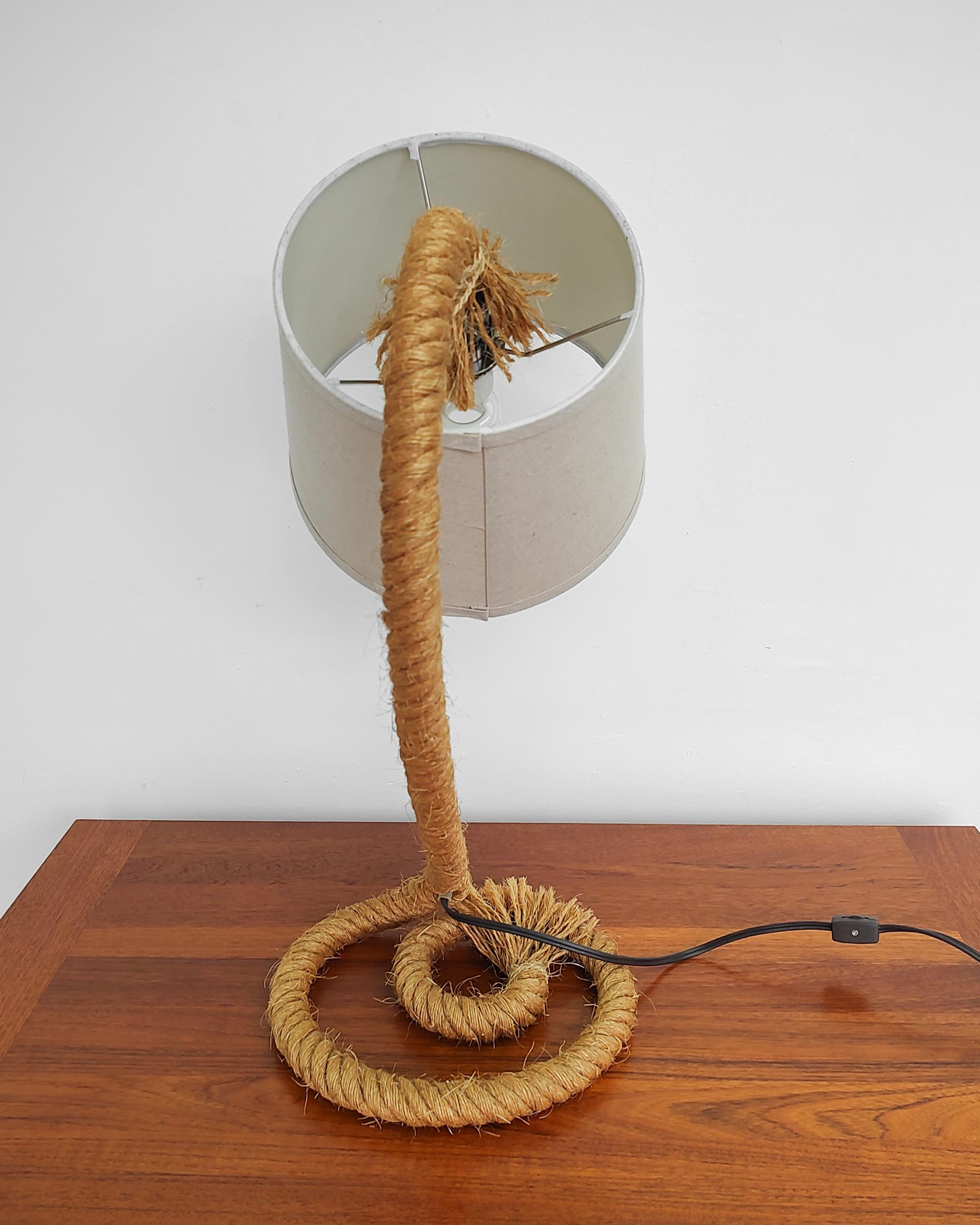 Inconnu Lampe de table vintage en corde dans le style d'Audoux Minet