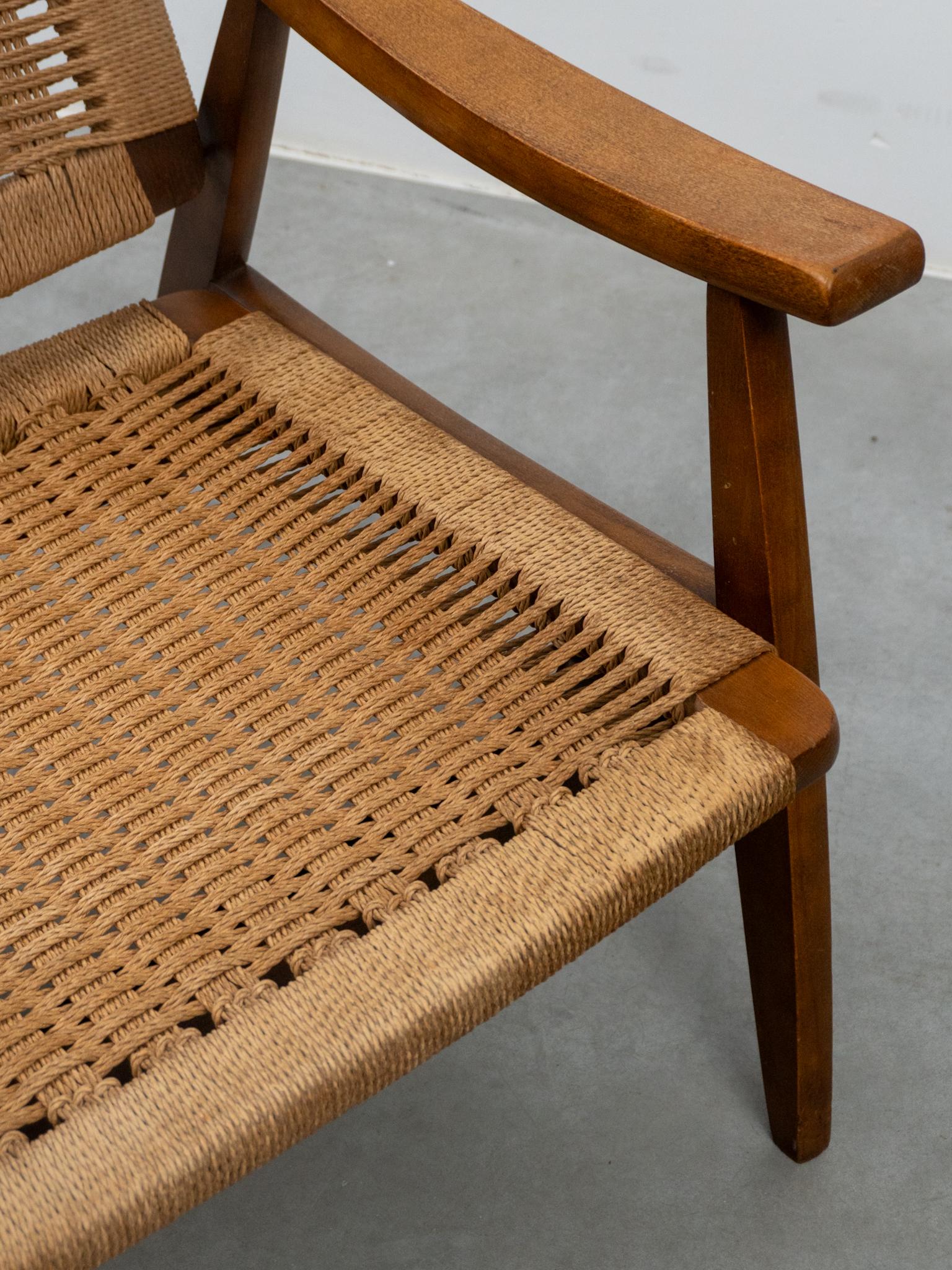 Silla de salón vintage tejida con cuerda al estilo de Hans Wegner en venta 7