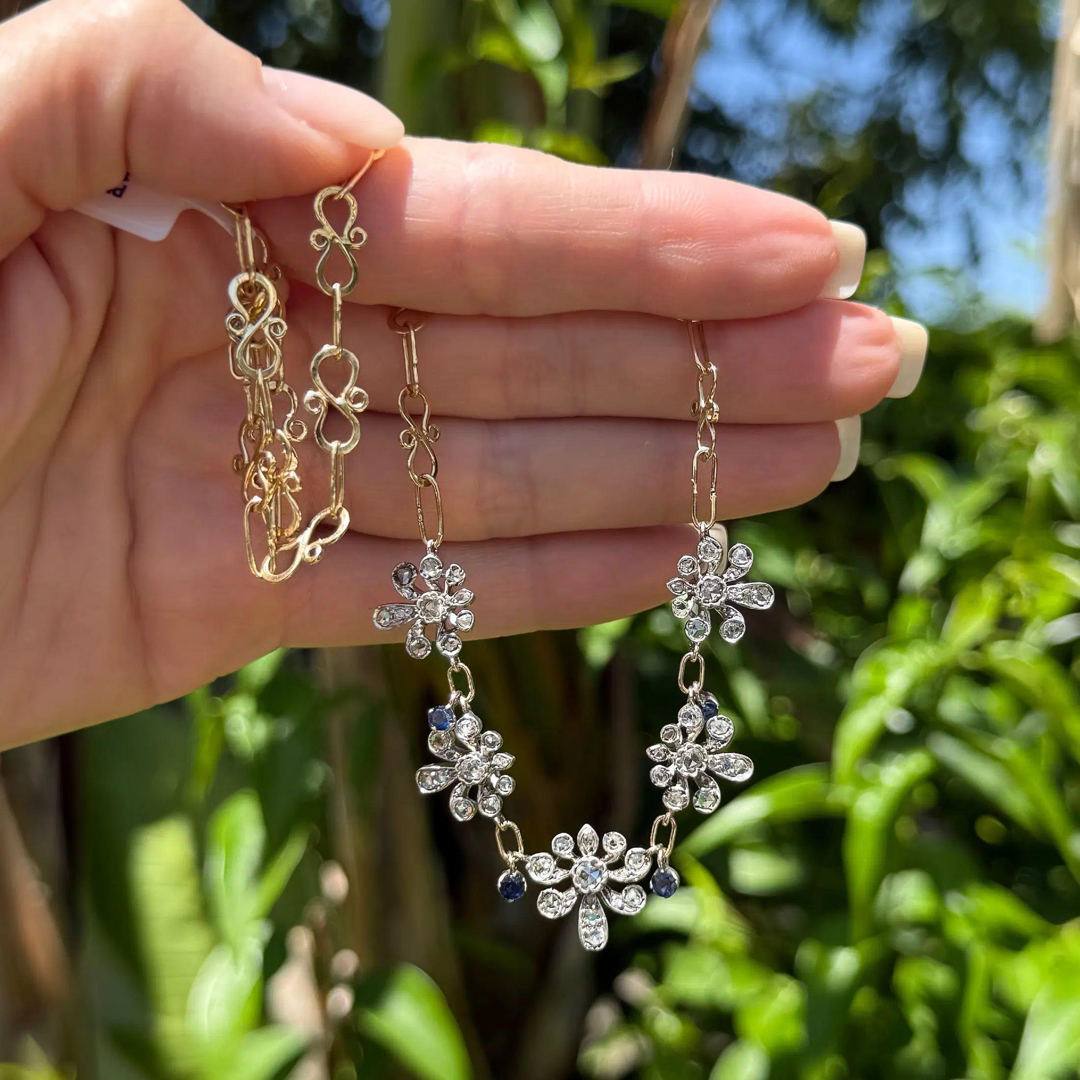 Rétro Collier vintage en platine et saphir avec fleur de diamant taillé en rose sur 14K en vente