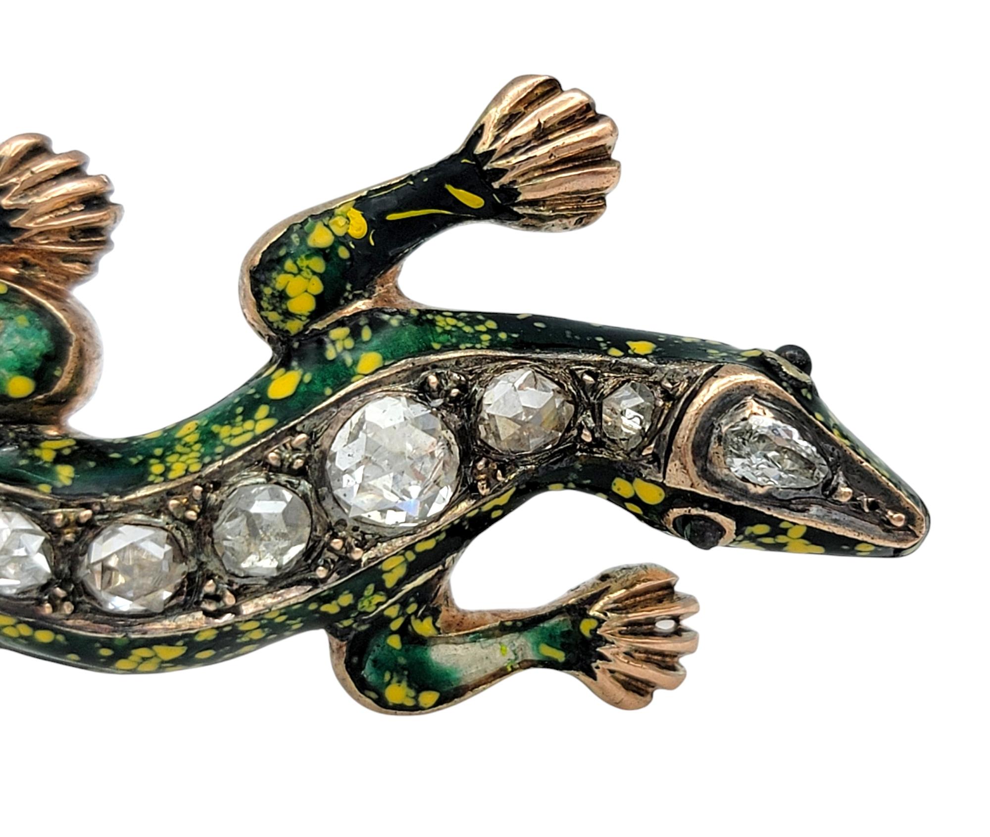 Contemporary Vintage Rose Cut Diamond Lizard Brooch in Enamel and 10 Karat Rose Gold For Sale