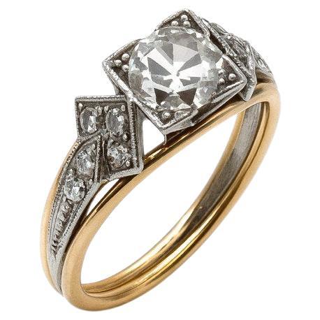 Diamantring im Rosenschliff.