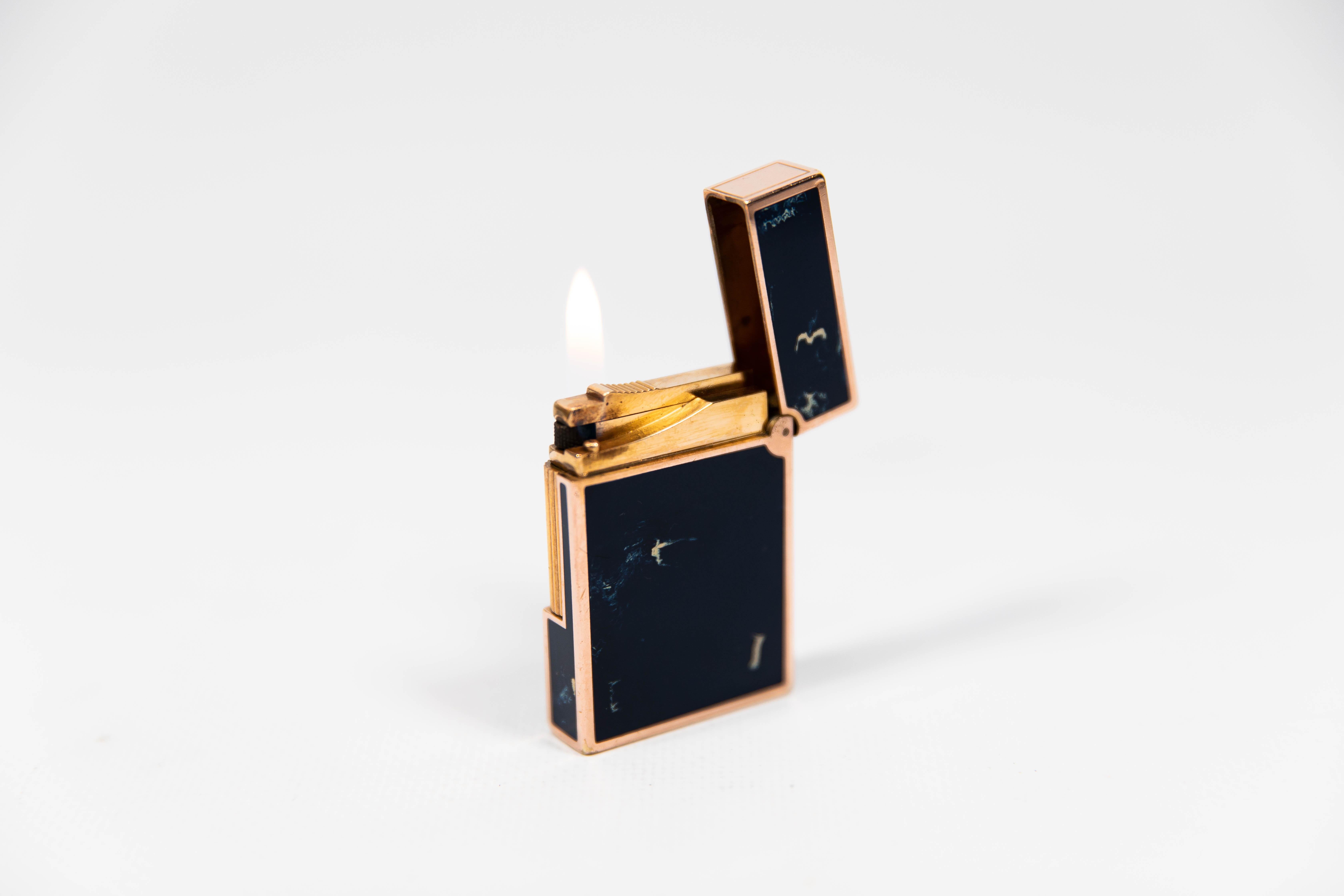 Vintage Rose Gold plated Ligne 2 ST Dupont Lighter in Ocean blue Lacquer 1990s 2