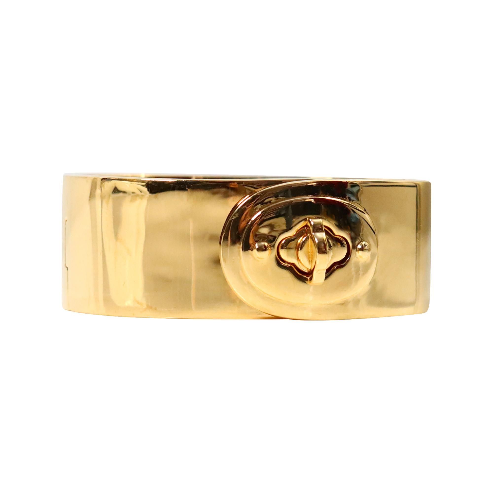 Pulsera Pesada Vintage Tono Oro Rosa Con Cierre Funcional Circa 1990s Moderno en venta