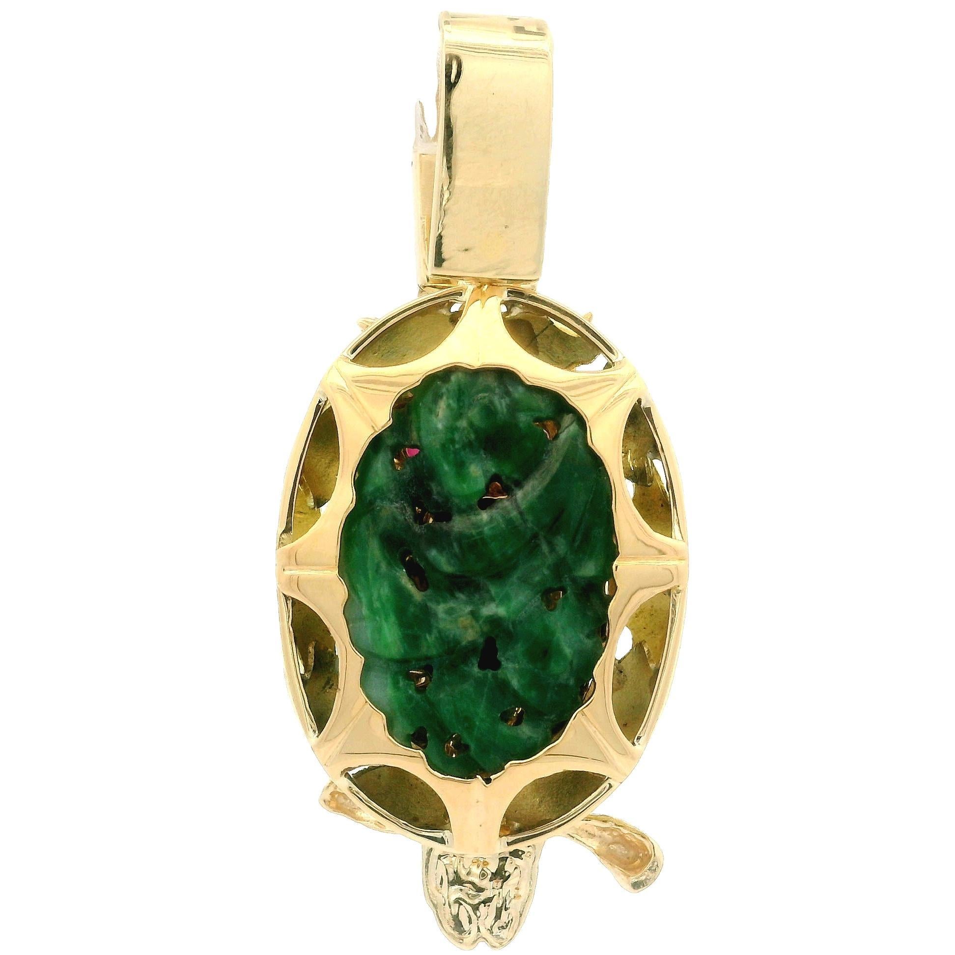 Vintage Rose Green Gold Diamond Ruby & Carved Jade Owl Foliage Frame Pendant For Sale 1