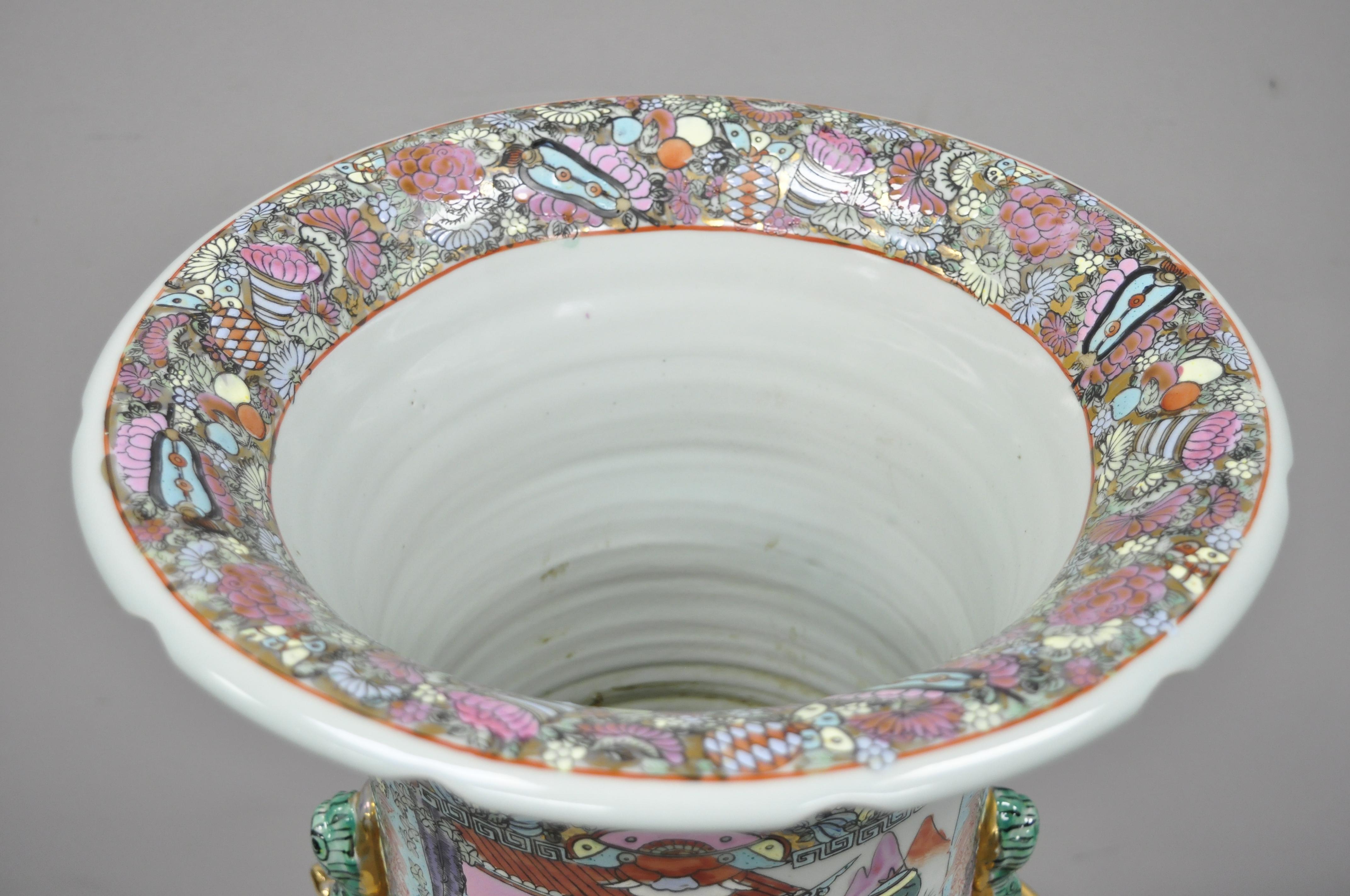 Vintage Rose Medallion Large Tall Chinese Export Porcelain Palace Urn Vase For Sale 3