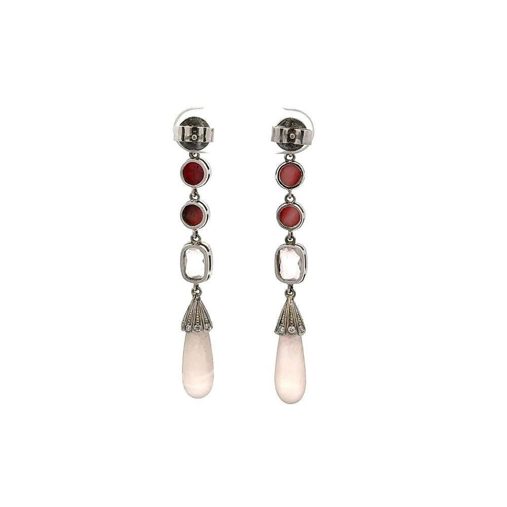 Orecchini a goccia in platino con quarzo rosa e corallo tondo d'epoca In condizioni ottime in vendita a Montreal, QC