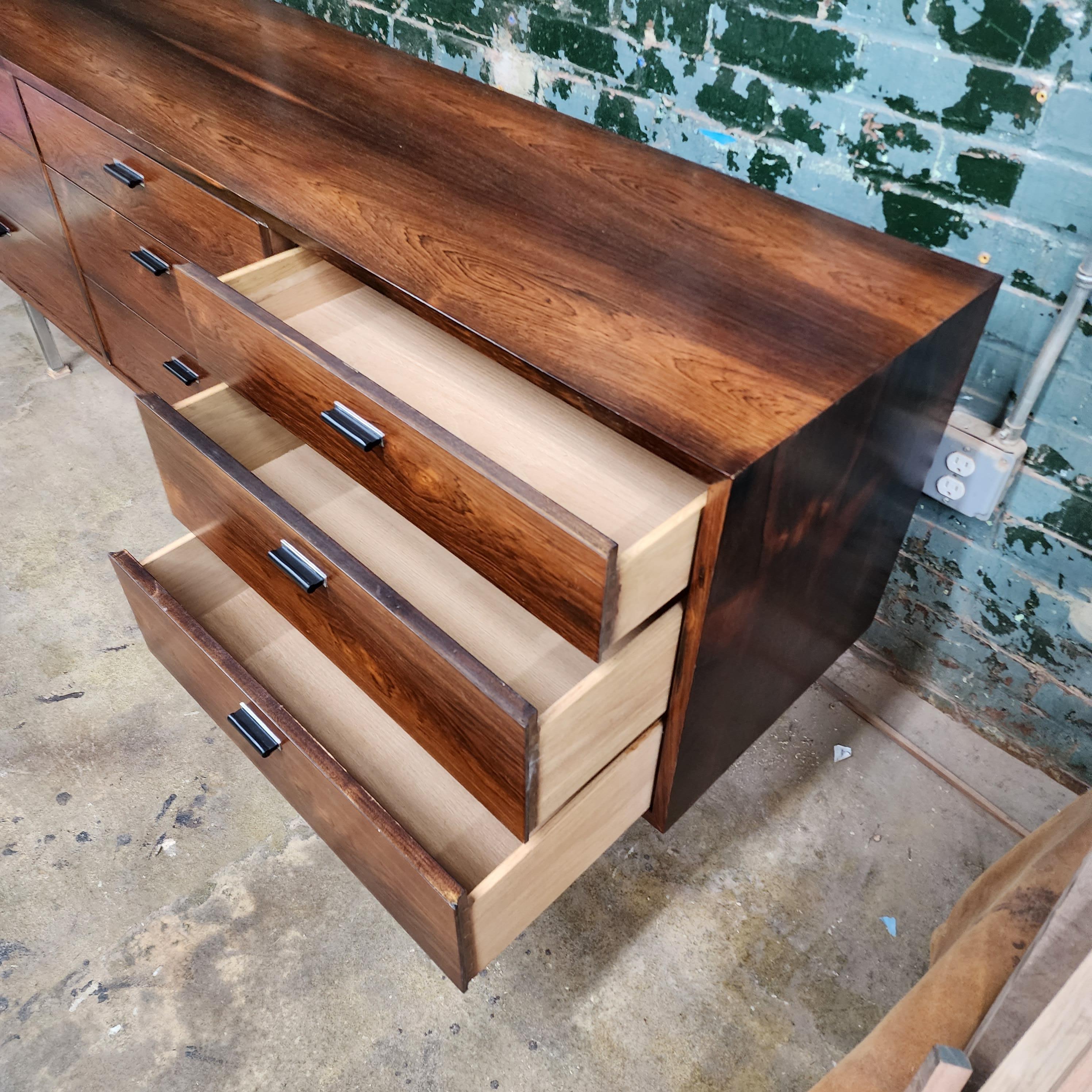 American Vintage Rosewood 9 Drawer Dresser by Jack Cartwright for Founders