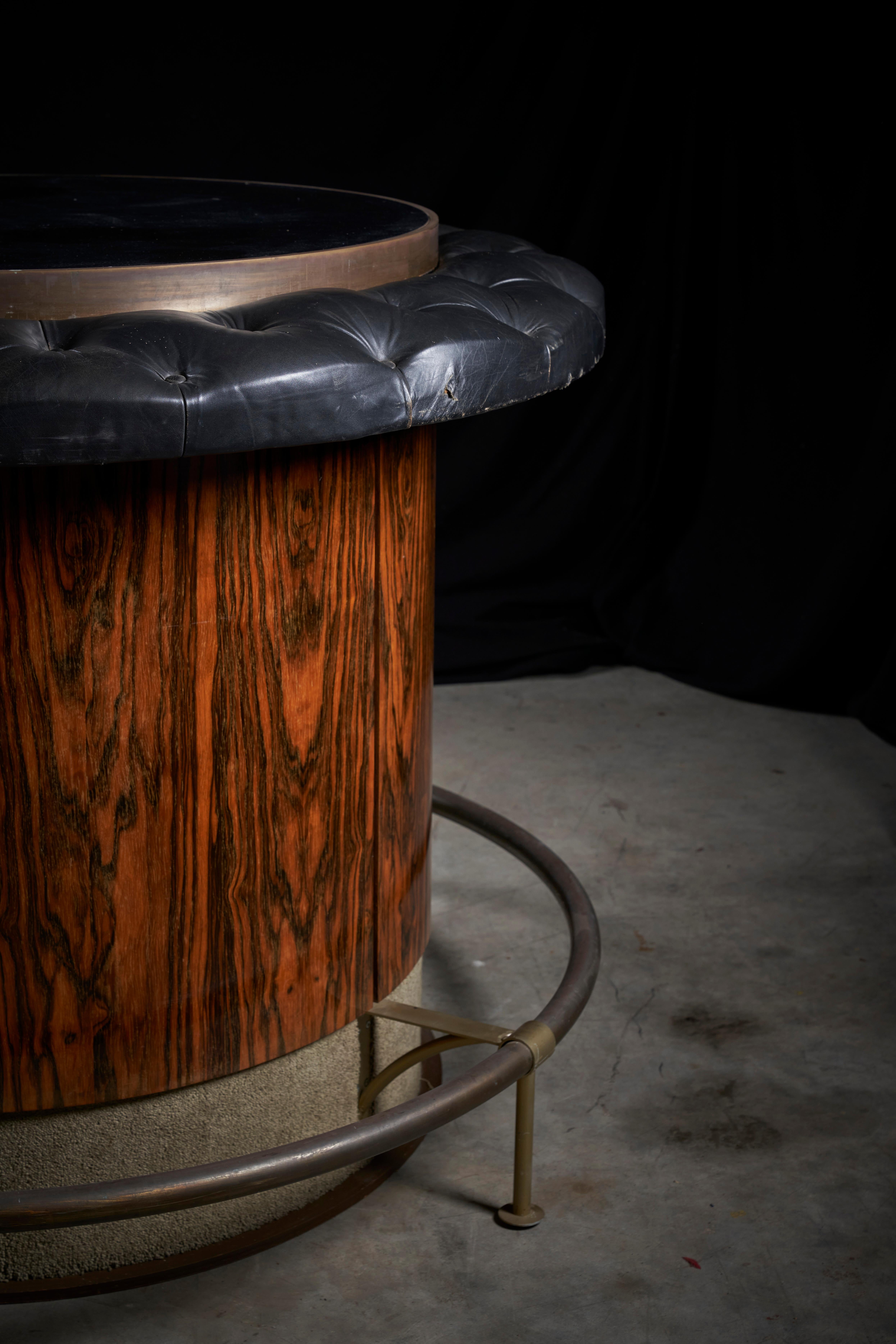 Mesa de bar vintage de palisandro y cuero negro en Bueno estado para la venta en Mortsel, BE