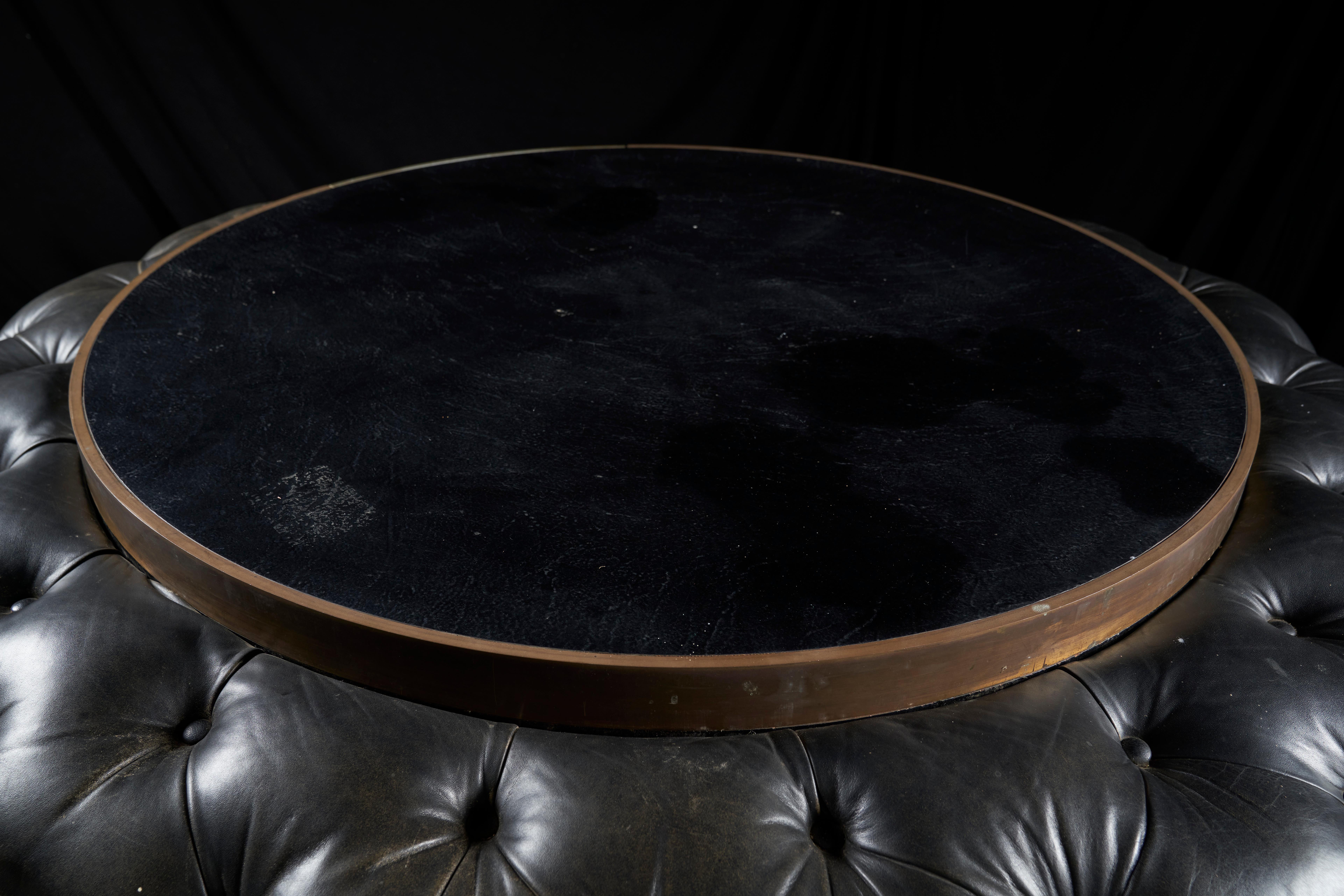 Mesa de bar vintage de palisandro y cuero negro en venta 1