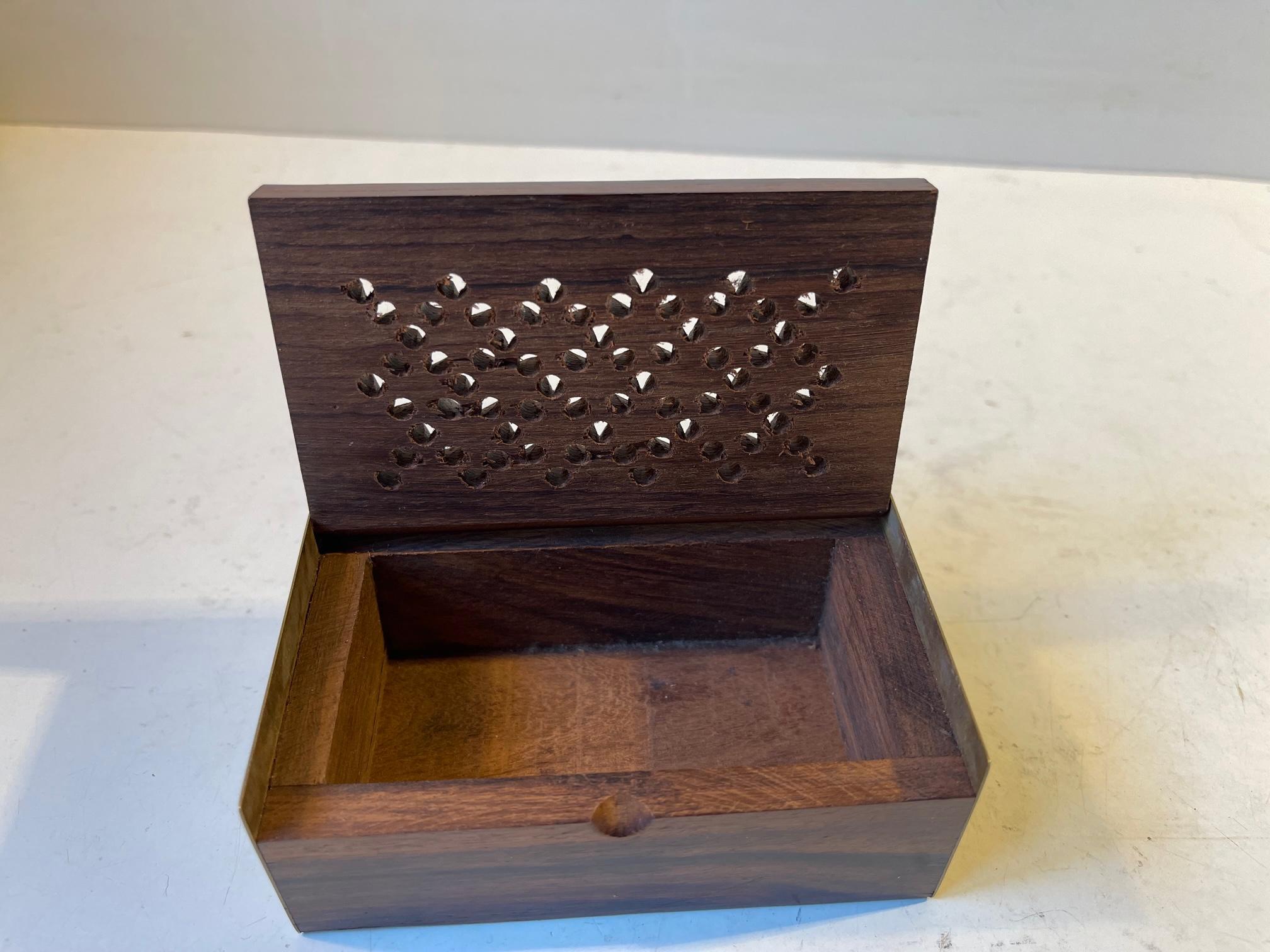 Vintage Rosewood and Brass Trinket Jewelry Box, 1960s In Good Condition For Sale In Esbjerg, DK