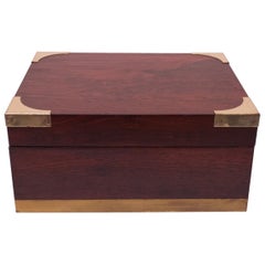 Vieille boîte à cigares / Humidor en bois de rose et cèdre espagnol avec accents en laiton